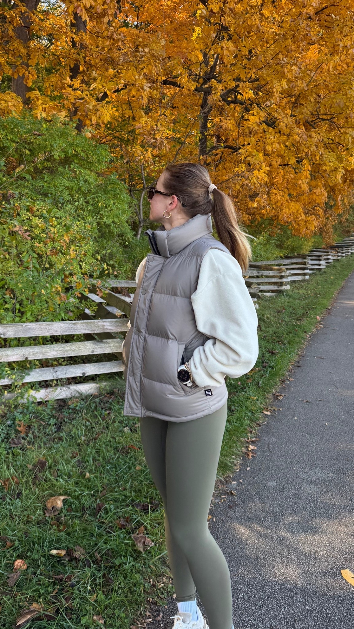 10/27/25 Bundled up for a chilly fall walk 🤎 Wearing my green Set Active workout set (XS), Aritzia fleece (M), and Aritzia Super Puff vest (S) for that perfect layered look. Finished it off with my Persol sunglasses and New Balance sneakers — cozy, functional, and fall-ready.



#LTKStyleTip #LTKActive #LTKSeasonal