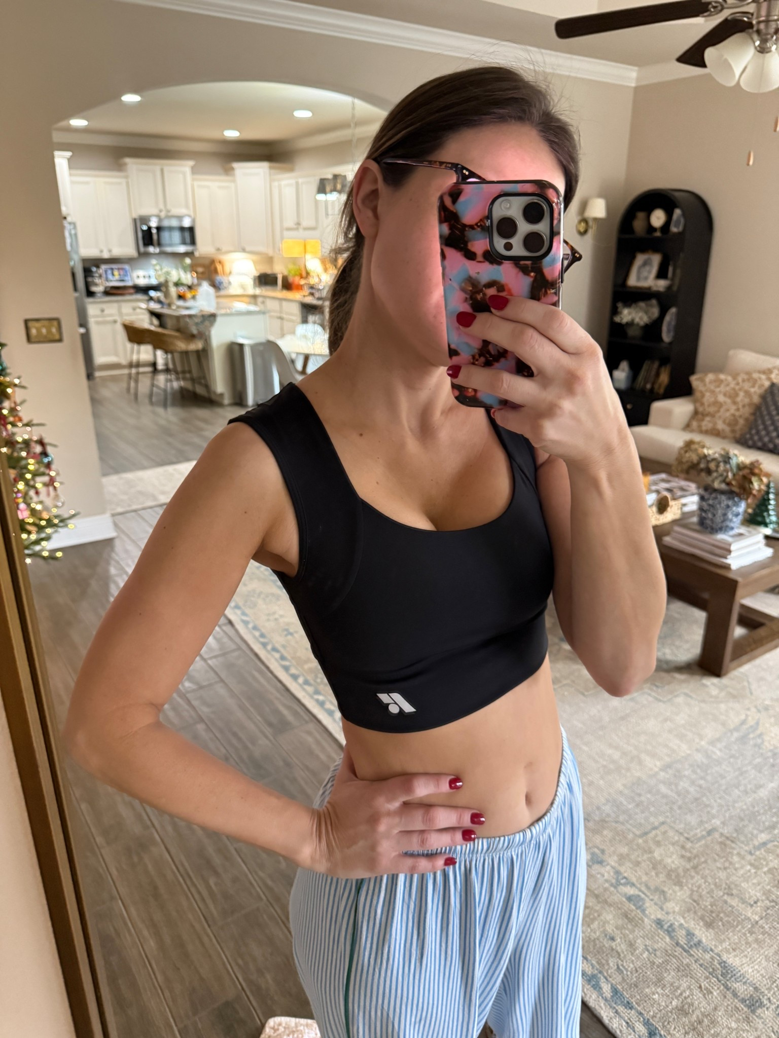 I’m typically a 34C/medium in all bras, swimsuits and sports bras- I’m wearing a medium here. This is the best posture support bra for my pectus excavatum 🙏🏻

#LTKfitnessgoals #LTKSaleAlert #LTKCyberWeek