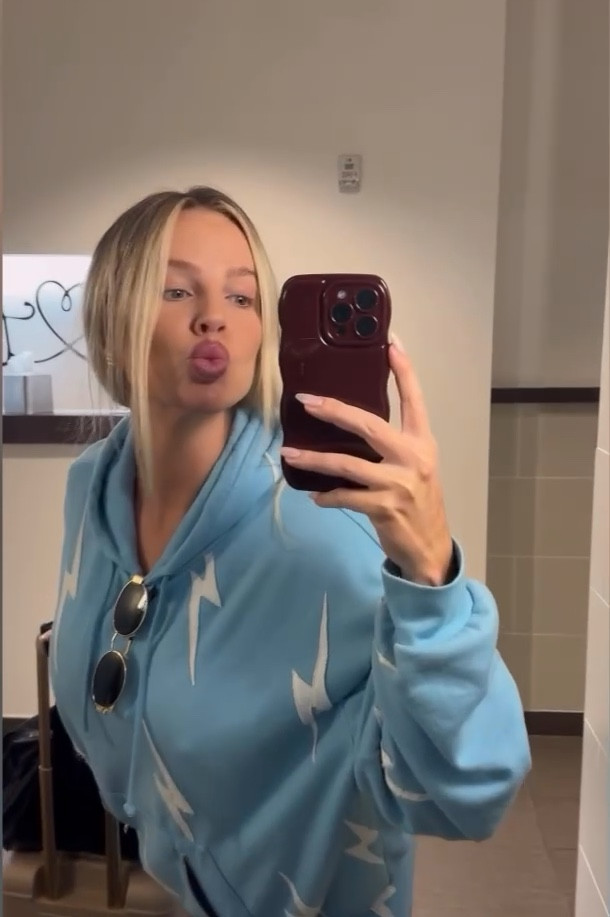 Travel with me 

#LTKTravel #LTKWatchNow #LTKFindsUnder50