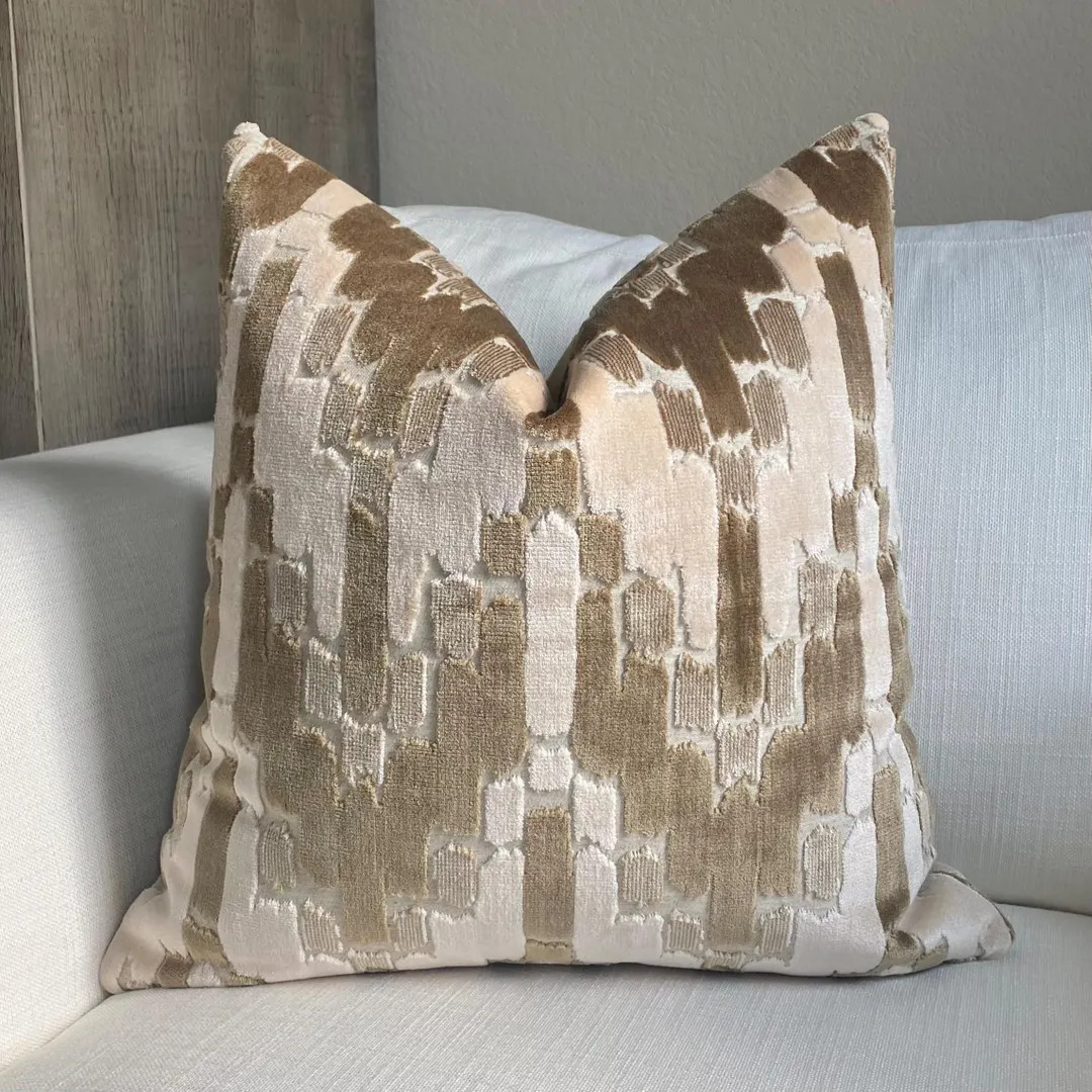 Brown and Beige Brushstroke Velvet Throw Pillow Cover, Cover Only - Etsy | Etsy (US)