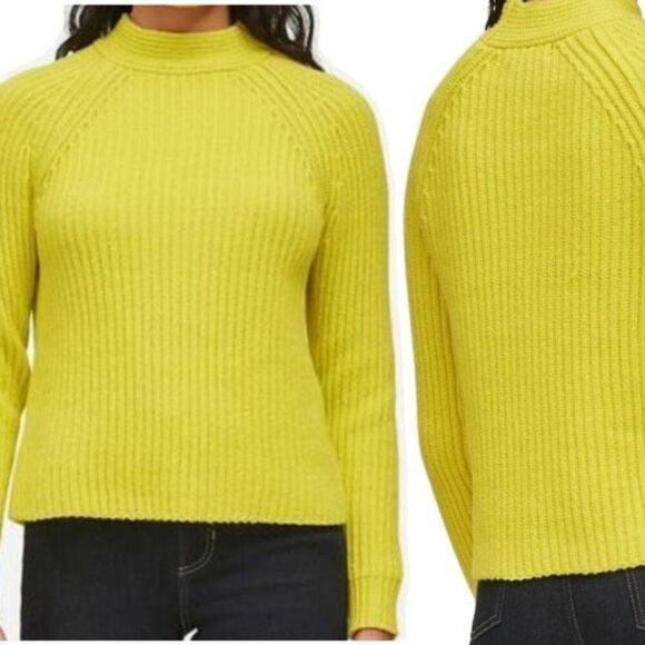 Banana Republic Women's Thick Chunky High Crew Neck Sweater Neon Yellow‎ Medium | Poshmark