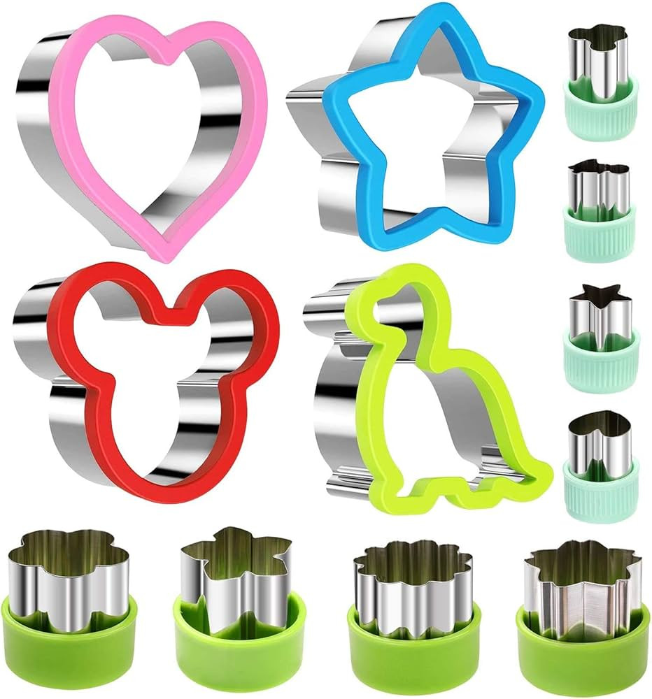 Sandwich Cutter Set, Including 4 Sandwich Cutters Shaped Like Dinosaur, Star and Heart and 8 Vege... | Amazon (US)