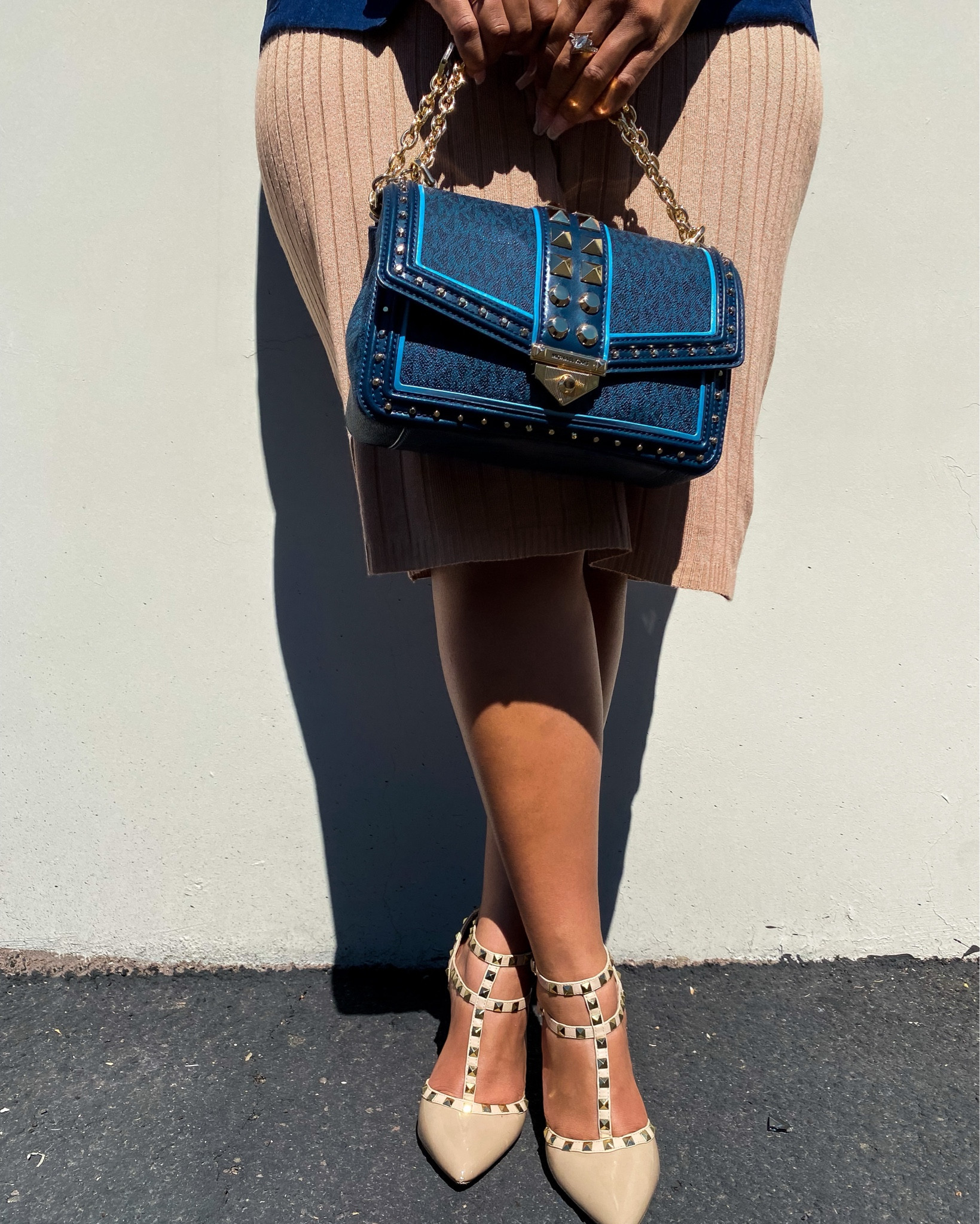 This color was special edition, but the bag itself is one of my faves. The structure of the bag and the accessibility is a major selling point for me. It’s unique, but convertible enough to pair with creative or neutral pieces. 

#LTKGiftGuide