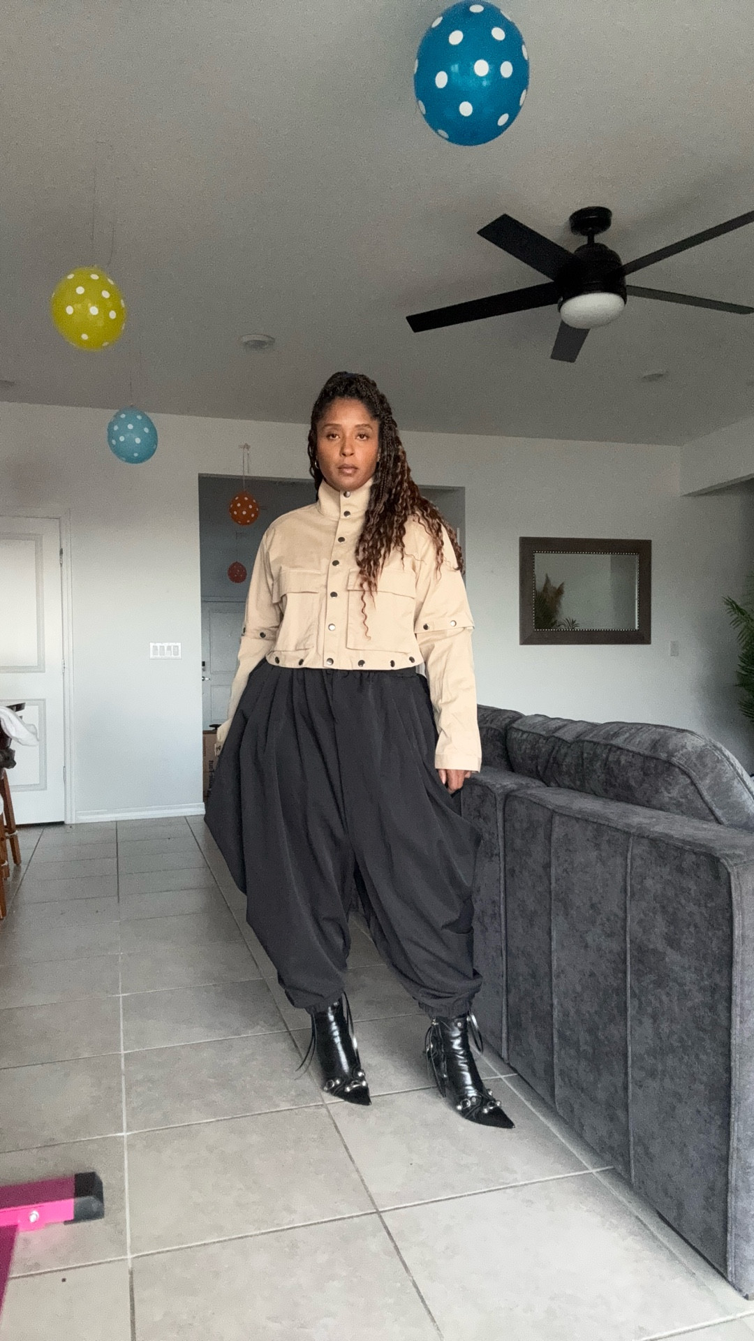 My first Meta Ray-Ban GRWM


#LTKMidsize #LTKgrwm #LTKOver40