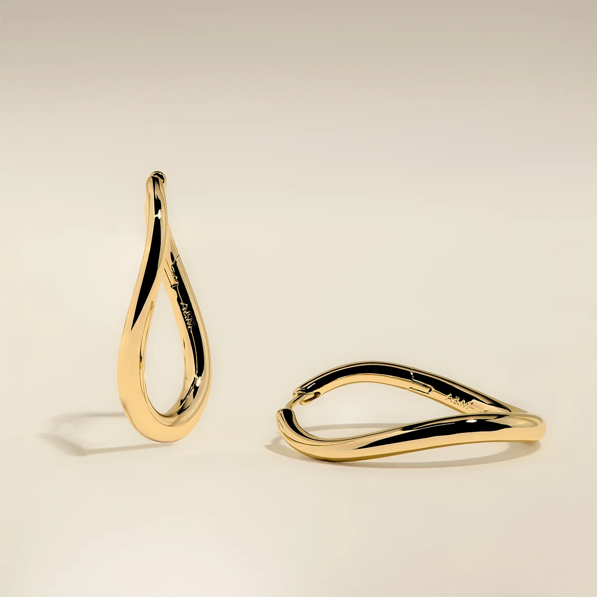 Wave Large Hoops in Gold | Astrid & Miyu UK
