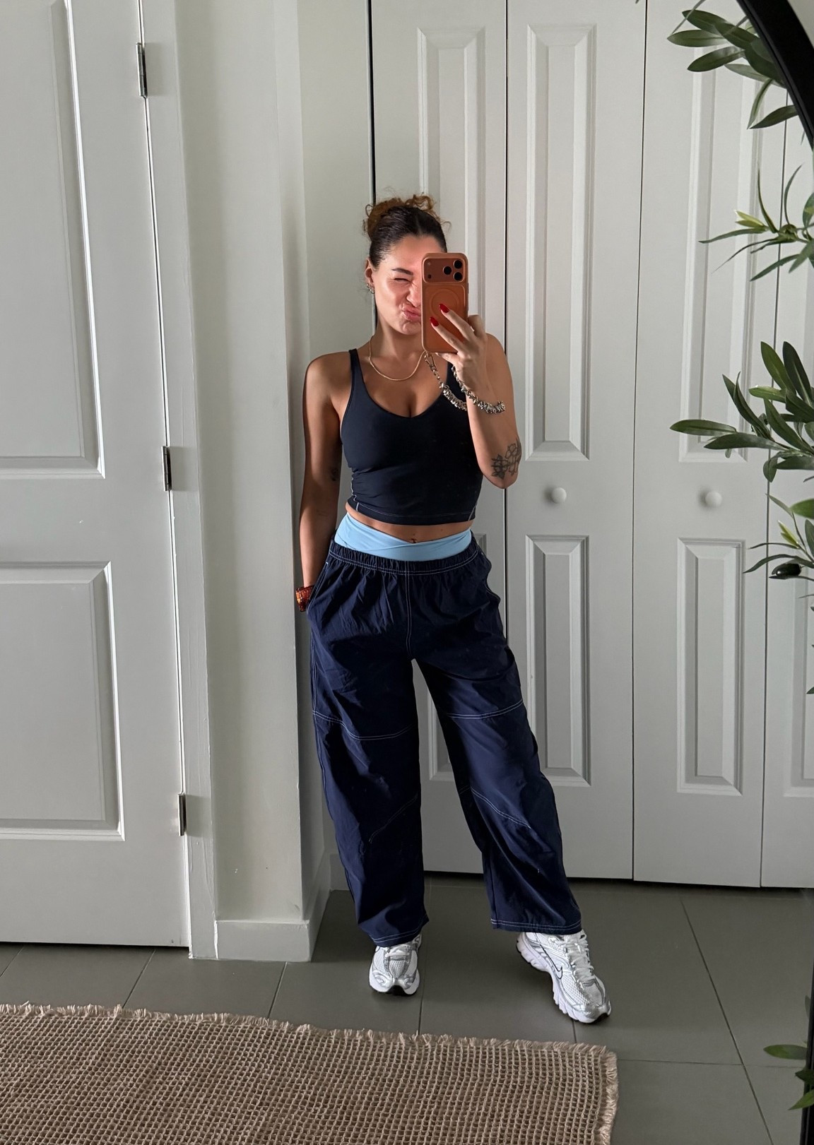 Petite fashion activewear fitness gym outfit 

aerie American eagle lulu Nike

#LTKootd #LTKPetite #LTKfitnessgoals