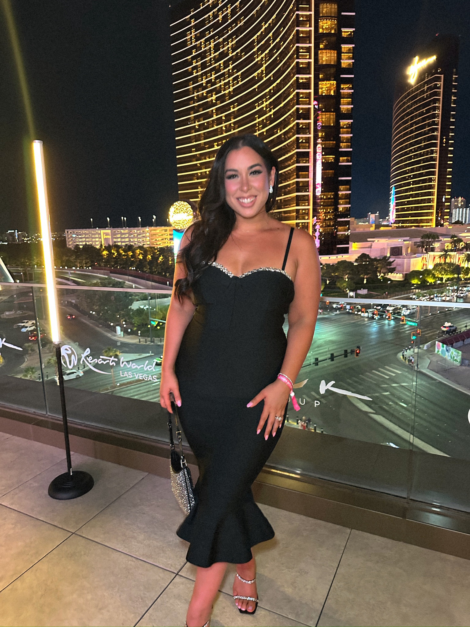 What I wore for a night in Vegas at the Amazon creator summit! Wearing a size XL!
-
-
-
Vegas outfit, Vegas dress, gala dress, formal event gown, wedding guest dress

#LTKShoeCrush #LTKParties #LTKStyleTip