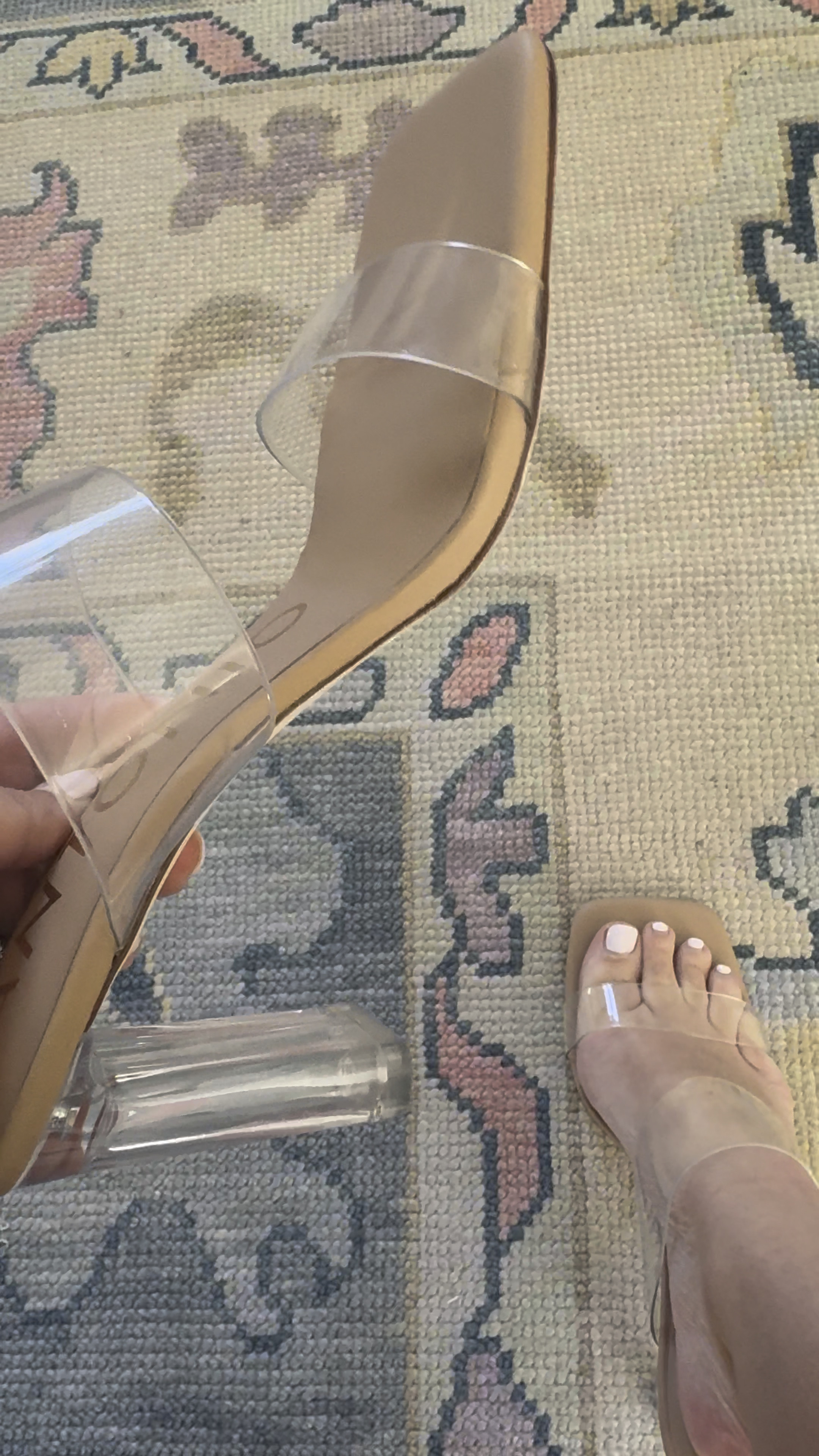 A shoe fit for anyone… priced under $100

#LTKStyleTip #LTKShoeCrush #LTKFindsUnder100