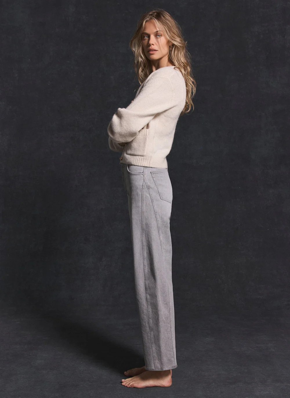 SHOP THE LOOKGrey Tapered Barrel Leg Jeans£99.00Colour: GreySize Guide
  
Denim Fit Guide
  
Len... | Mint Velvet