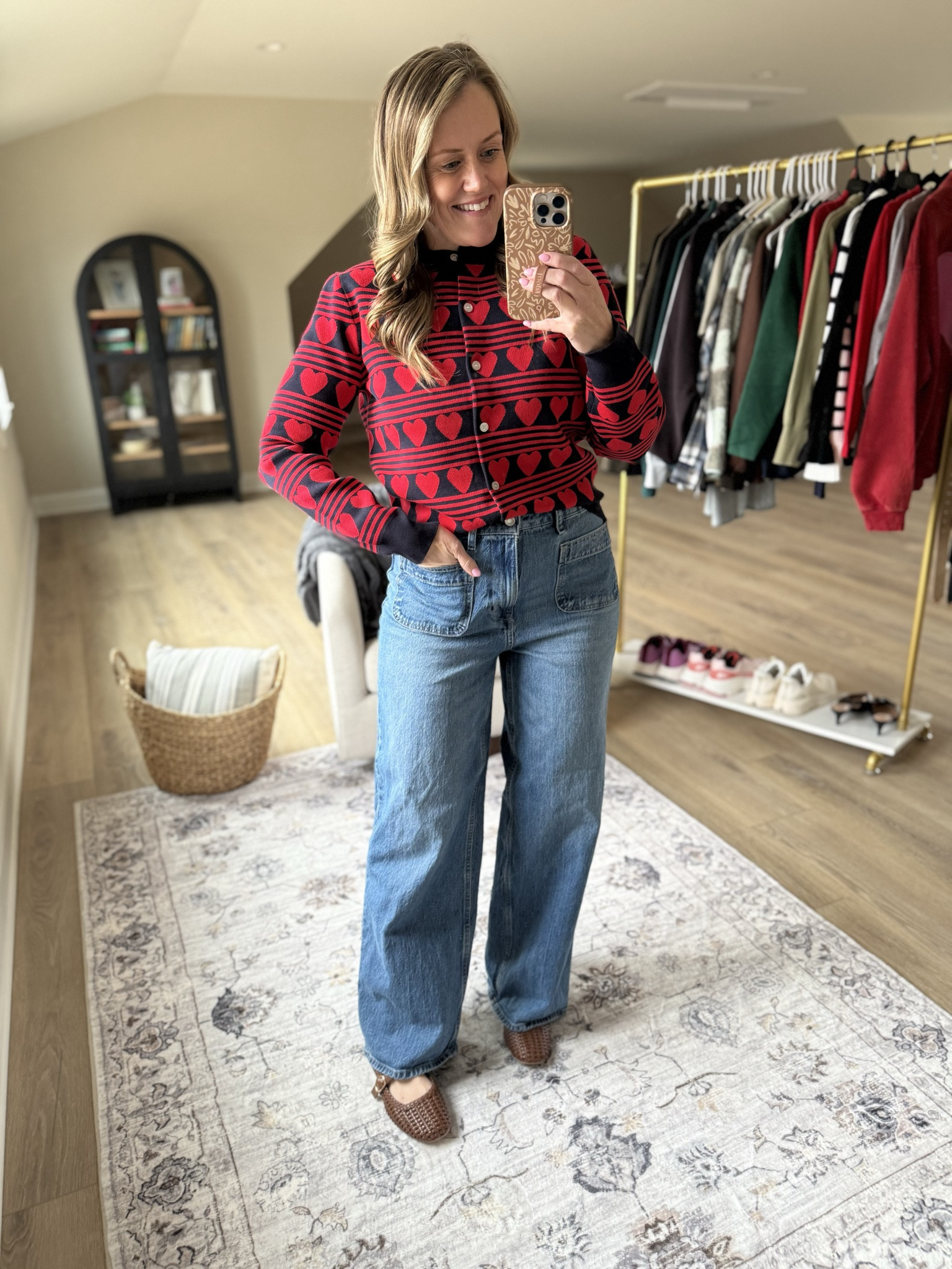 Valentine’s looks from Walmart! 
Sweater 
Cardigan 
Athletic pants
Denim 


#LTKgrwm #LTKootd #LTKmomlife