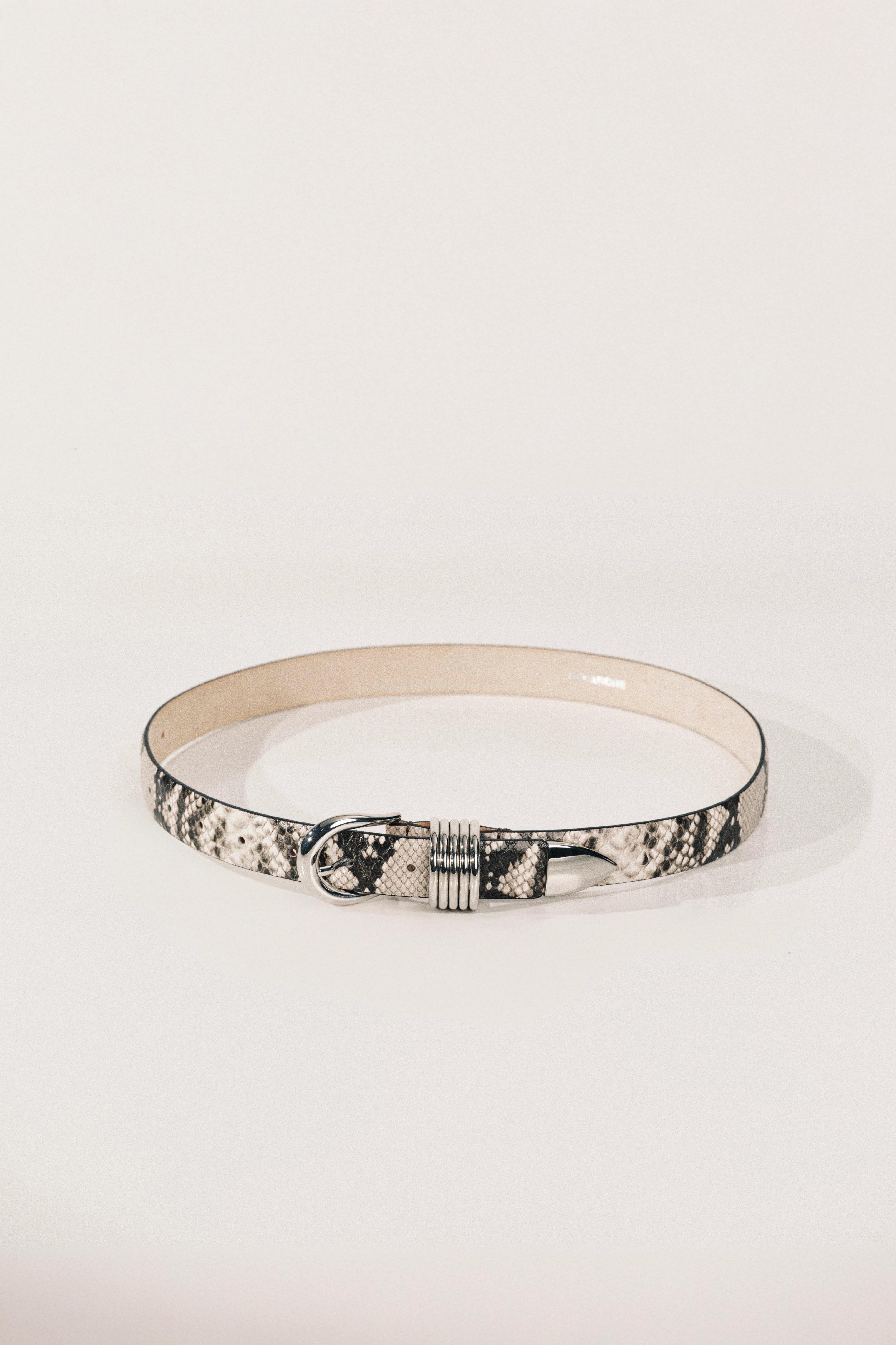 Hollyhock Snake | Déhanche