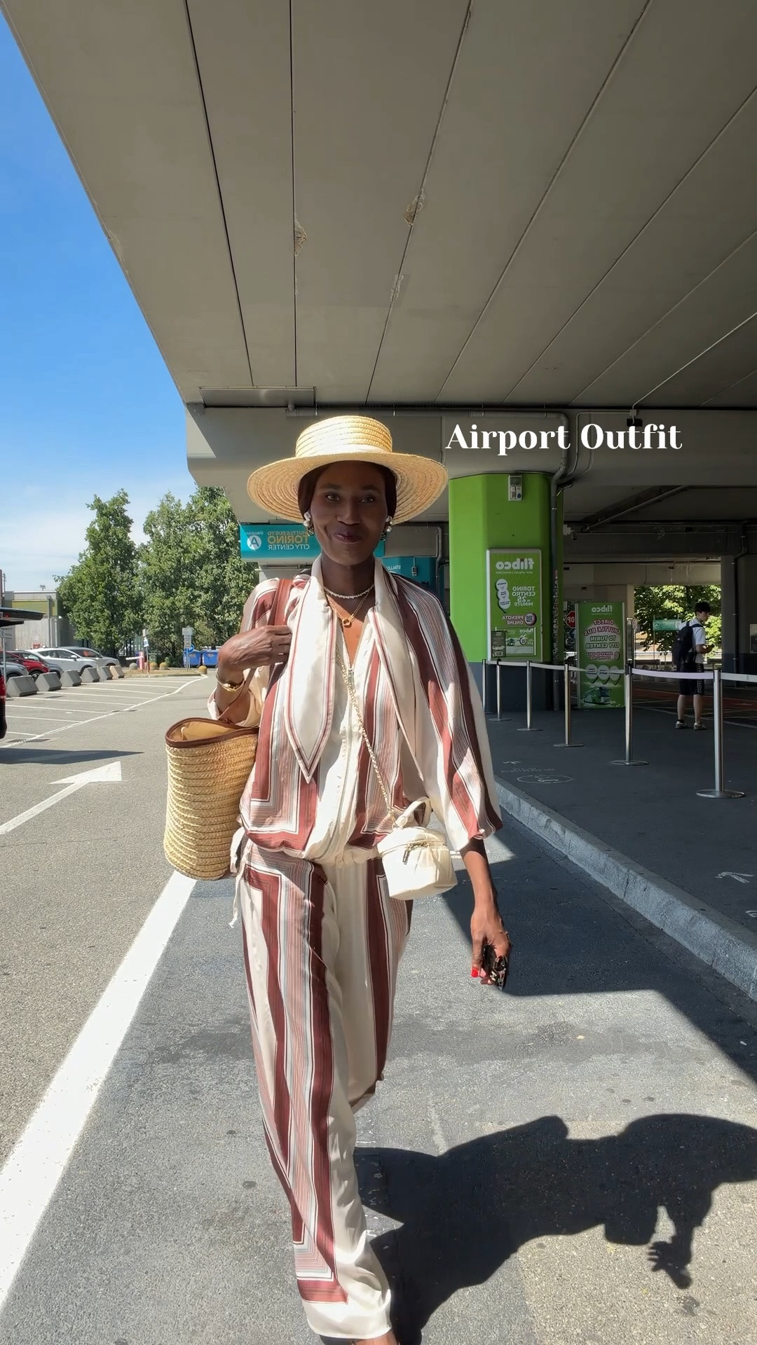 Airport outfit - Eurosummer - What I travelled in to Turin.

Wearing XS in top and S in bottom.

#LTKsummer #LTKtravel #LTKstyletip