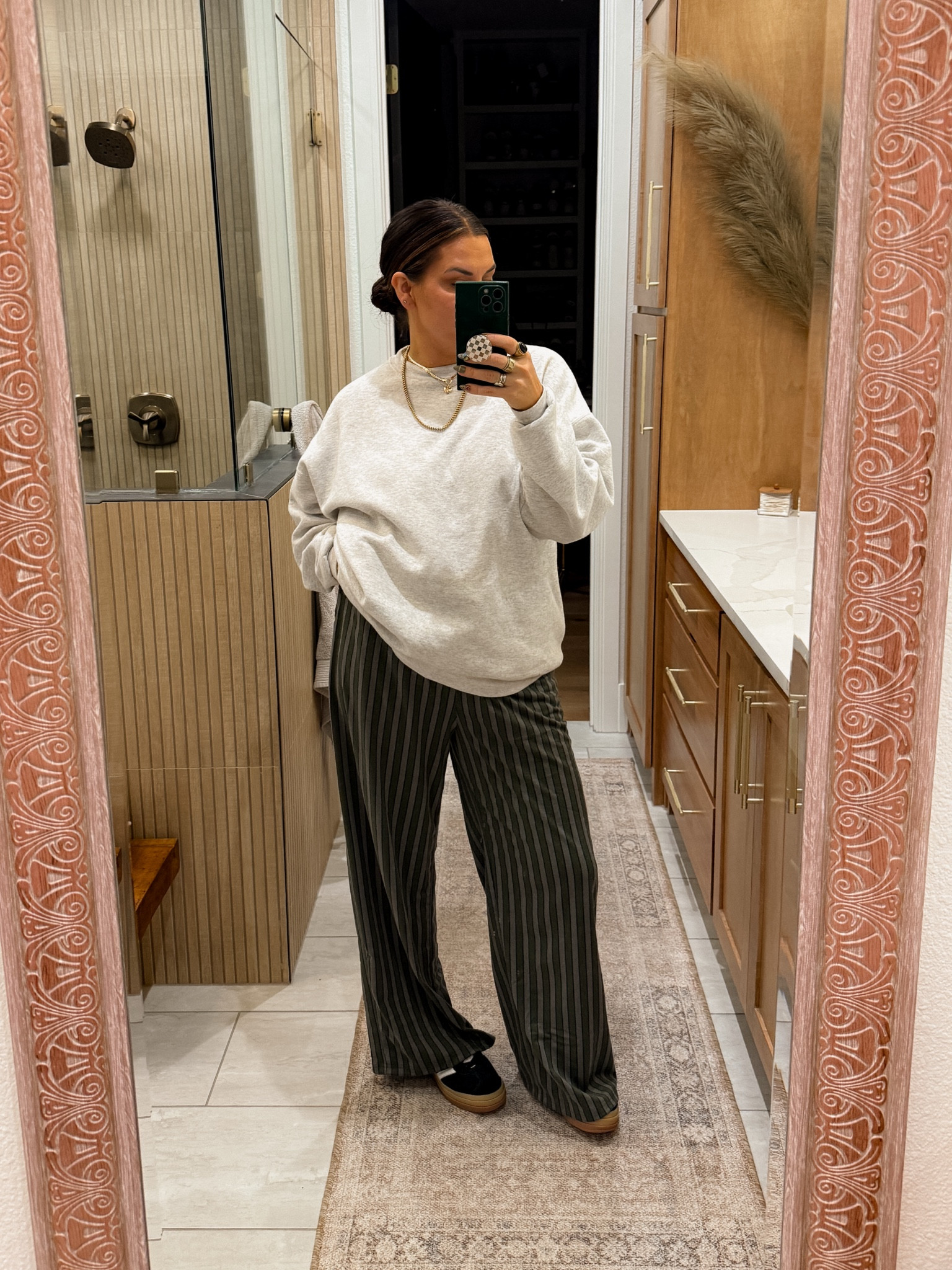 Amazon comfy pants!
I’m wearing the XL. LOTS OF
EXTRA ROOM, and great length!
Sweatshirt: XXL


#LTKStyleTip #LTKFindsUnder50 #LTKMidsize