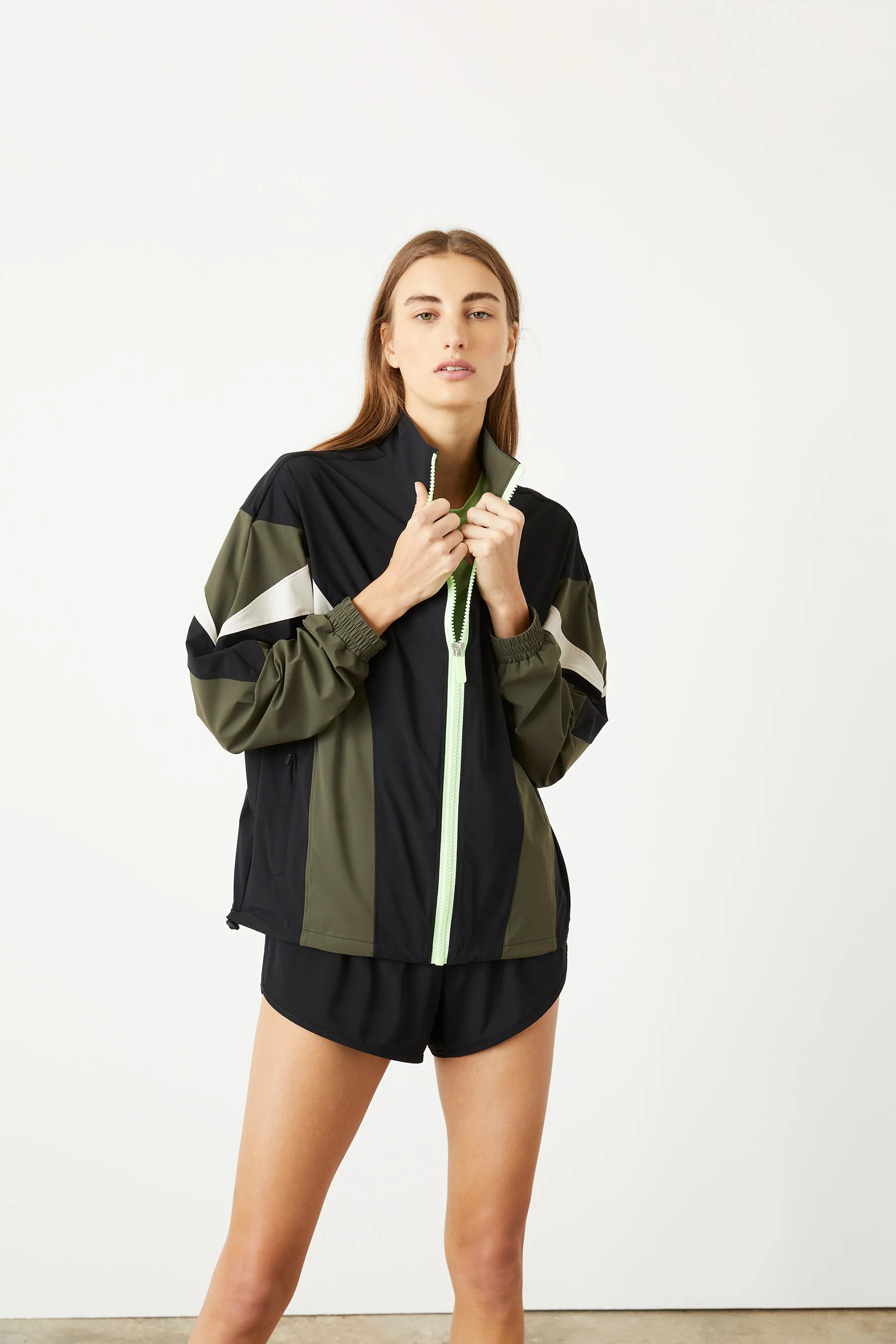 Stretch Lite Colorblock Jacket | Bandier