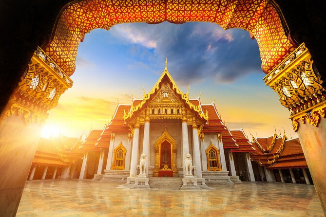 Bangkok: The Grand Palace, Wat Pho, and Wat Arun Walking Tour | Viator – A TripAdvisor Company (US)