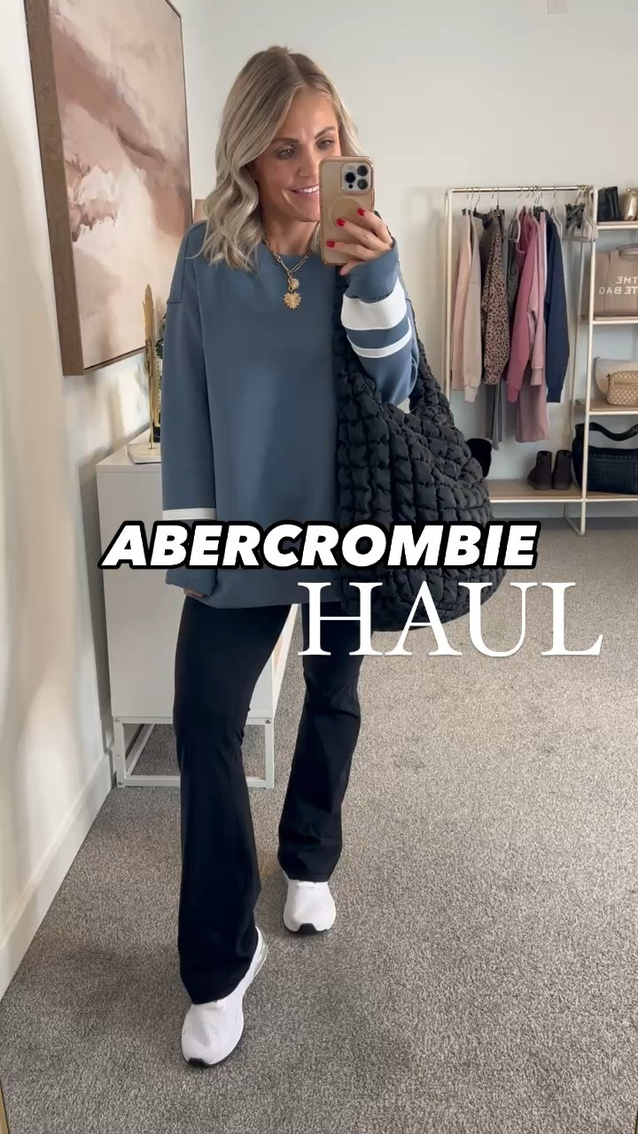 Abercrombie Haul🌟
Got so many good athleisure finds from the Abercrombie sale! Absolutely love all of these pieces. The fabric is so soft and the fit is 👌👌 if you love to be cute but casual then grab these pieces- you will love them!


Abercrombie sale, leggings, oversized sweatshirt, flare leggings, matching sets, loungewear, gym outfit, workout fit, travel look, travel outfit, petite style, petite leggings

#LTKSaleAlert #LTKFitness #LTKActive