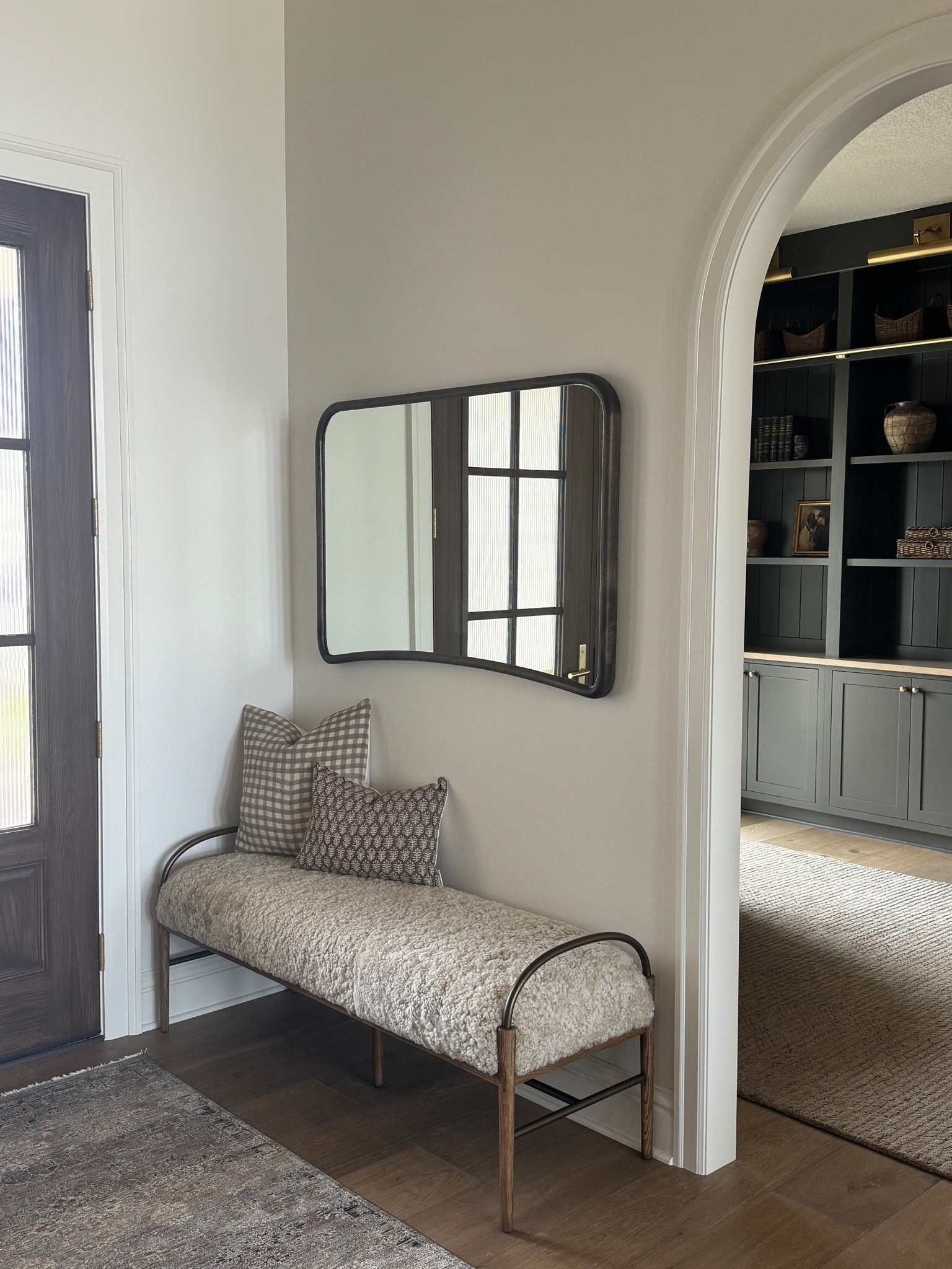 Entry furnishings

#LTKHome