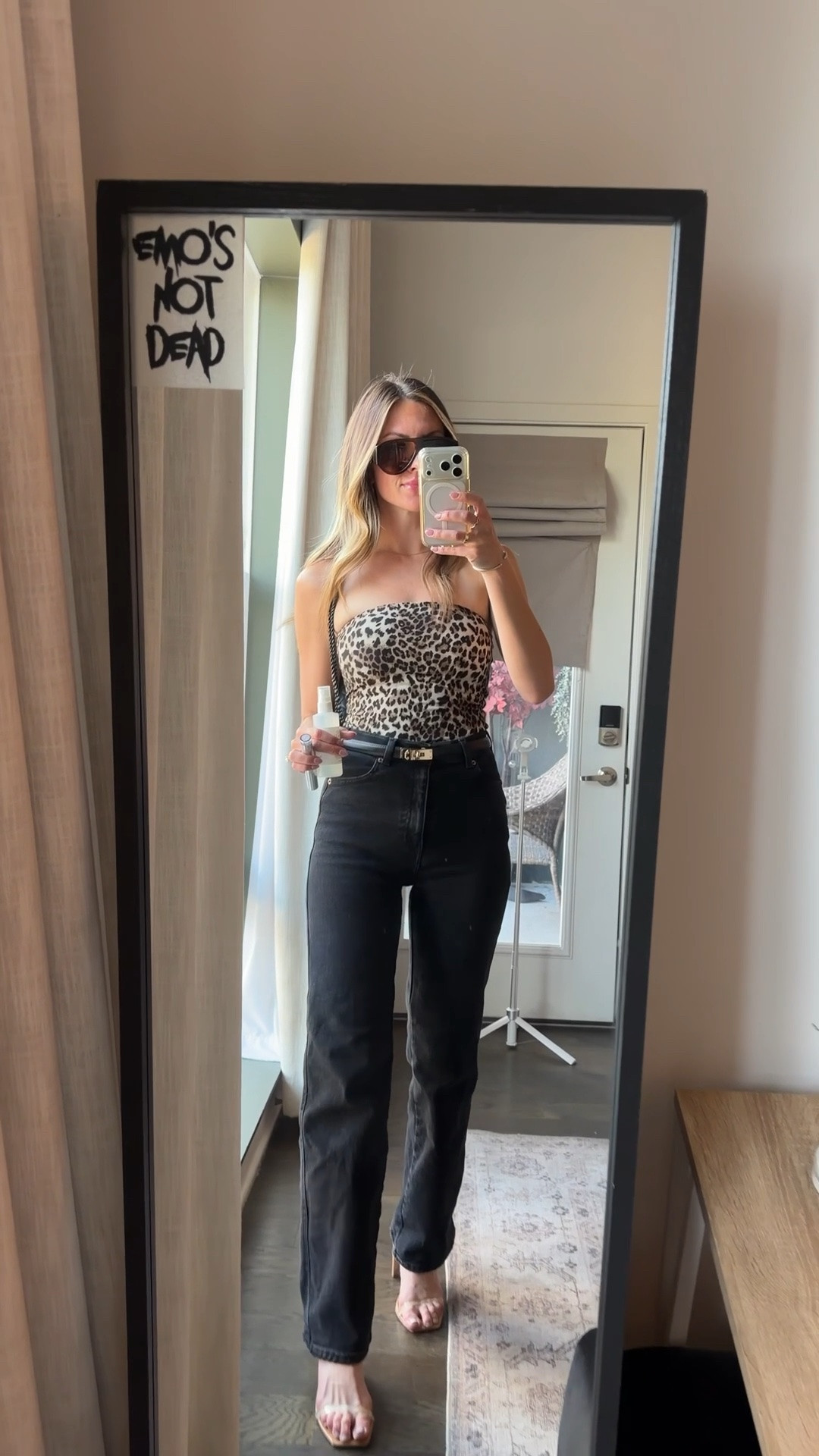 XS in top and S in jeans!

#LTKootd #LTKSeasonal