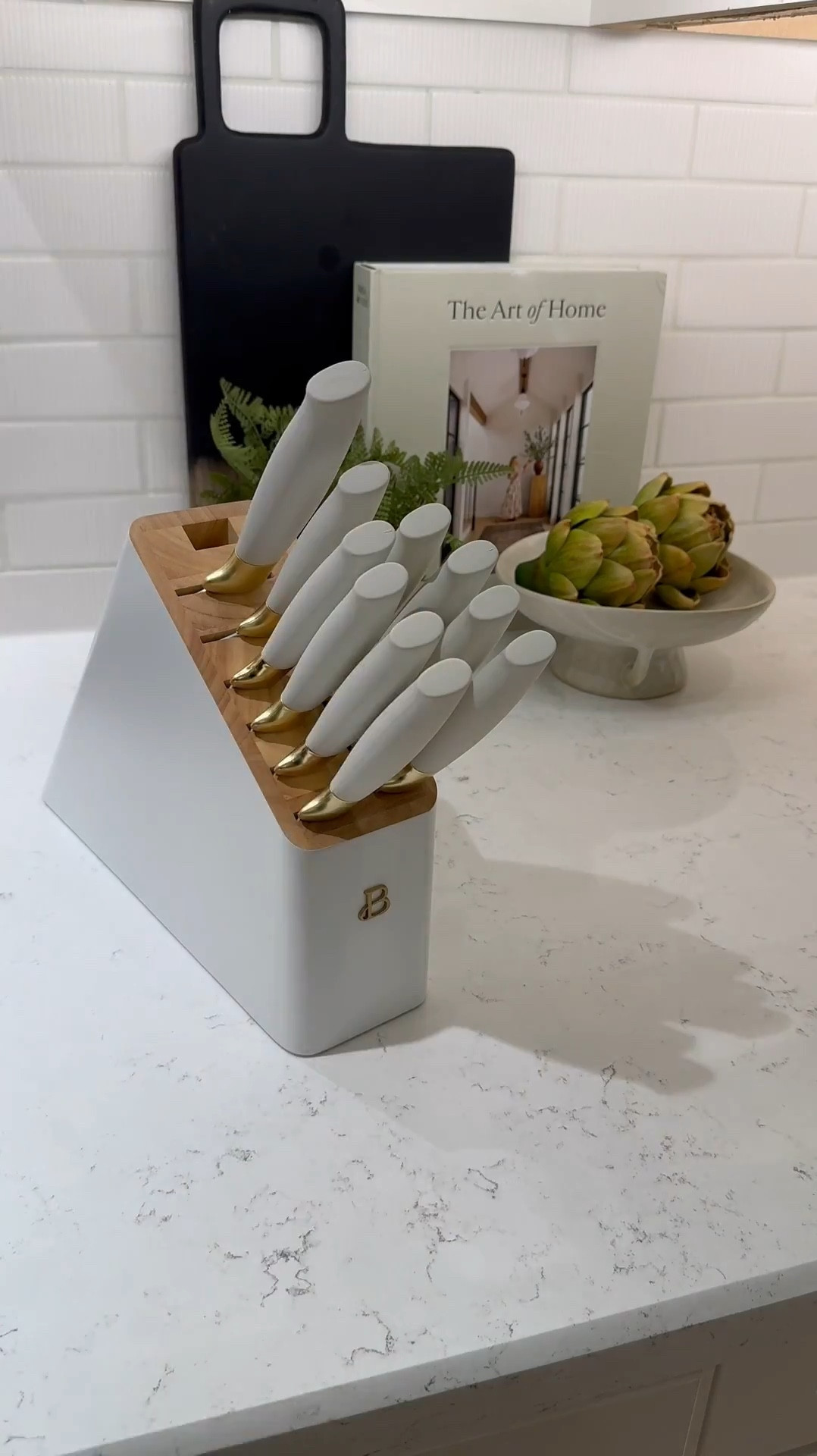 Let’s talk kitchen must-haves that make life so much easier (and more fun)! 🏡✨  

Here are my fave gadgets:  
🍿 Popcorn Maker: Movie nights just got better!  
🍦 Ice Cream Maker: Homemade treats in minutes.  
🧻 Paper Towel Holder: Stylish and functional.  
🍽️ Stone Drying Mat: Dries dishes while looking chic.  
🧊 Ice Maker: Never run out of ice again.  
🔪 Knives: Sharp, sleek, and a game-changer for meal prep.  

What’s your go-to kitchen gadget? Let me know below! 👇  

#LTKSaleAlert #LTKHome #LTKStyleTip