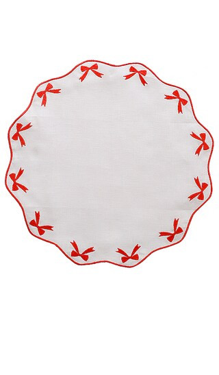 Chefanie Red Bow Placemat in White. | Revolve Clothing (Global)