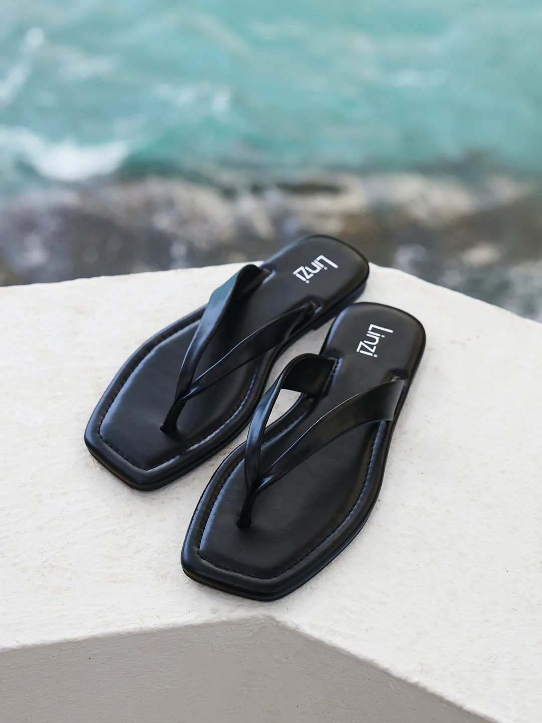 Element Black Toe Post Flat Sandals | Linzi Shoes