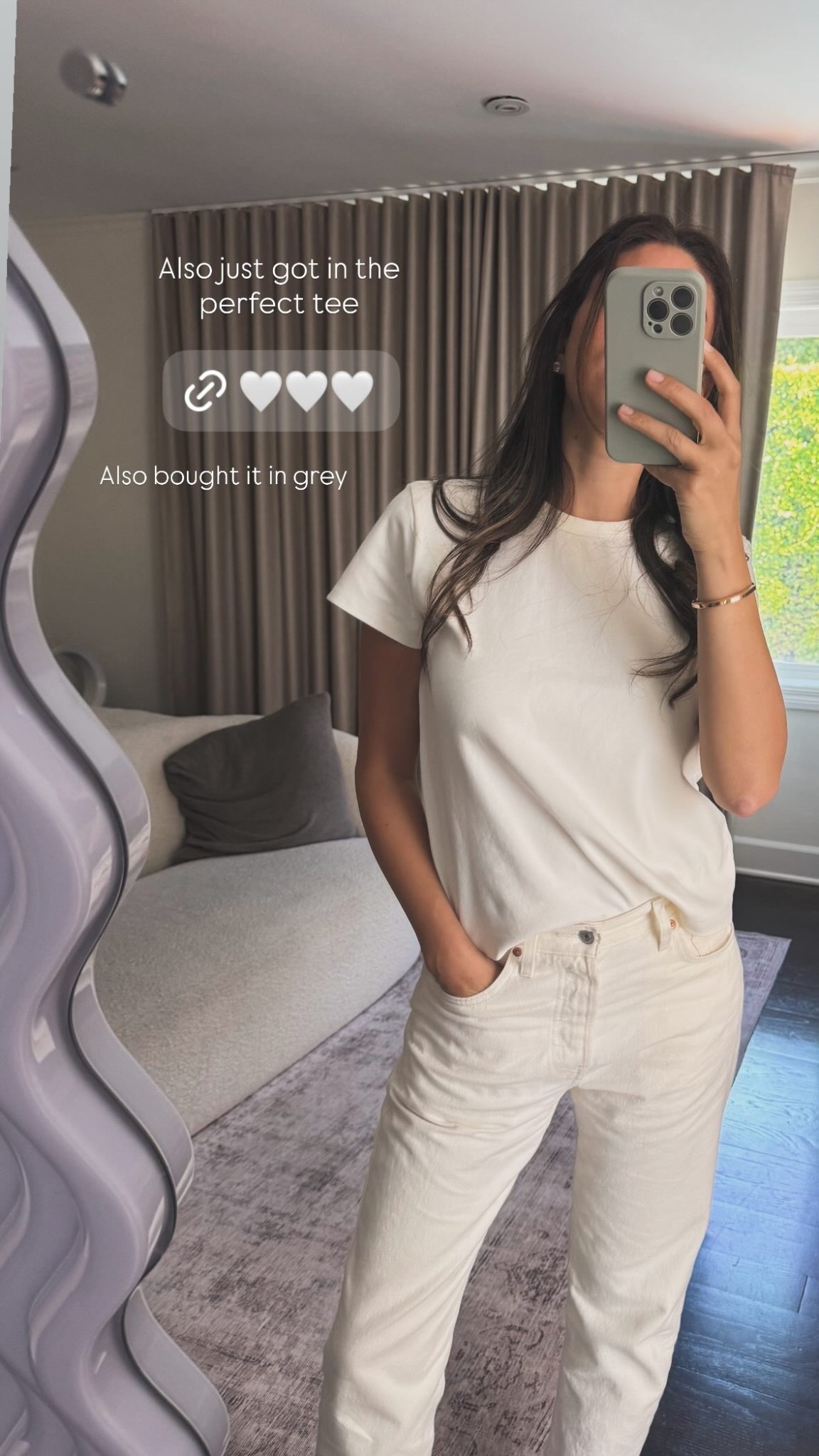 The best white tee !! Under 10. Great revolve find  

#LTKSeasonal #LTKFindsUnder100 #LTKStyleTip