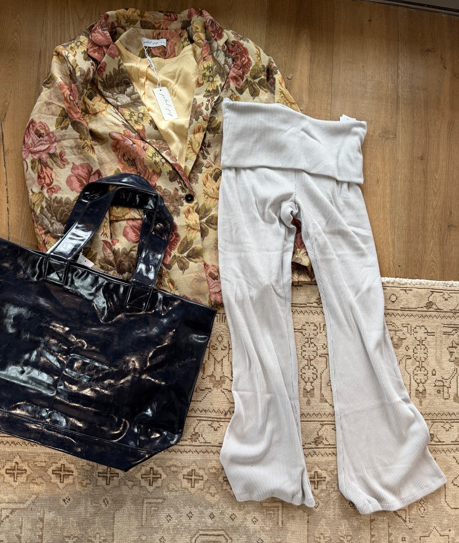 New nordstrom order came in! 

Dressupbuttercup.com #dressupbuttercup #dederaad 


#LTKootd #LTKdayinmylife