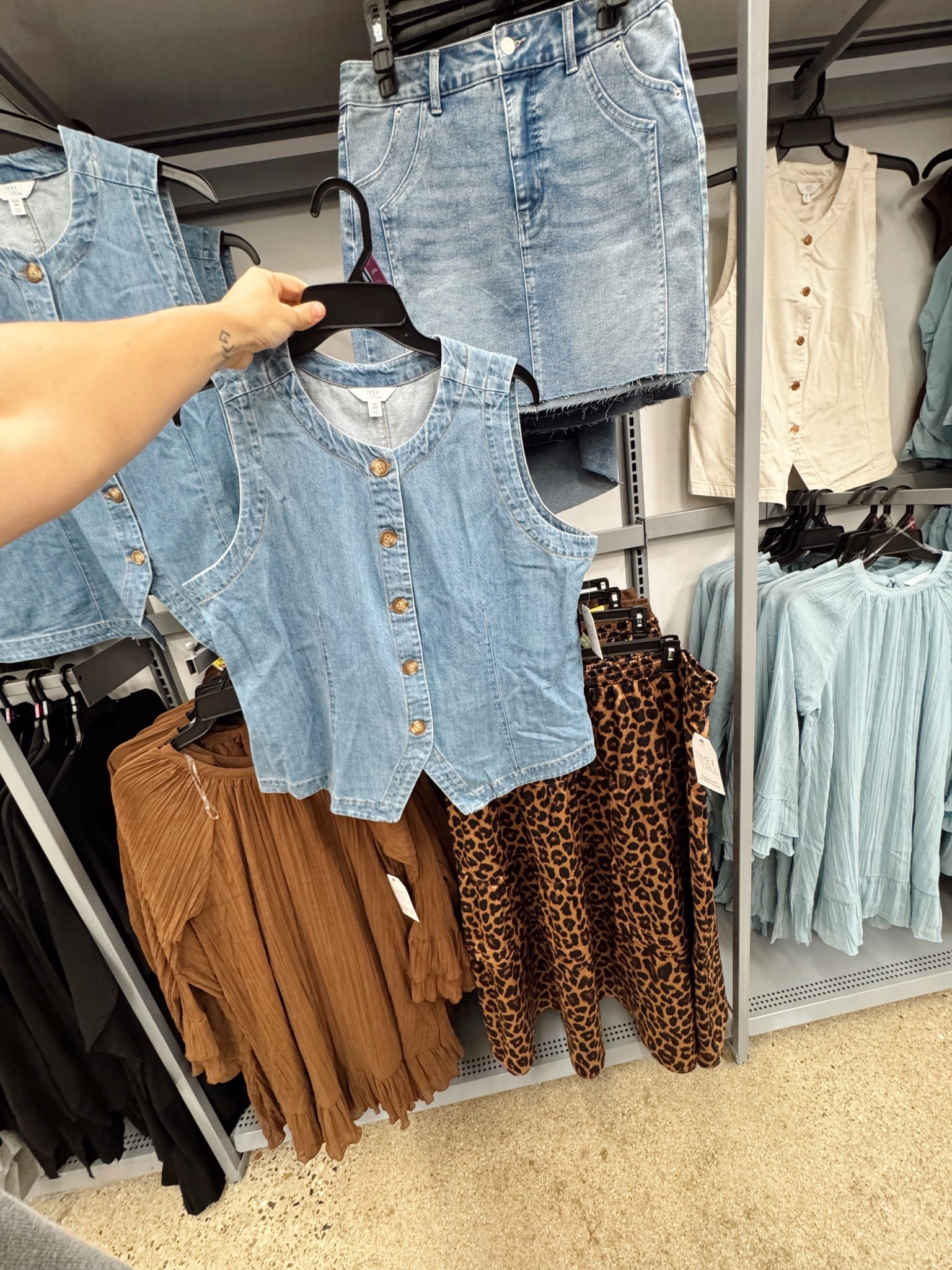 How cute is this outfit at Walmart?! 👏 #walmartfinds

#LTKMidsize #LTKFindsUnder50 #LTKSeasonal