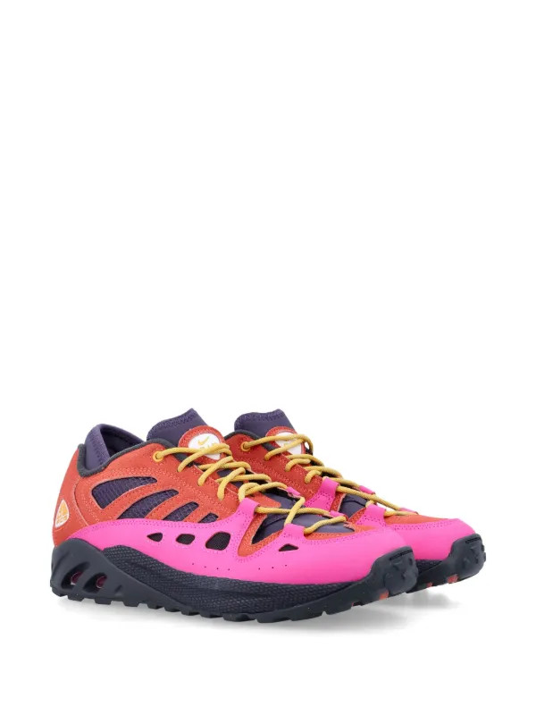 Nike ACG Air Exploraid Sneakers | Pink | FARFETCH AU | Farfetch Global