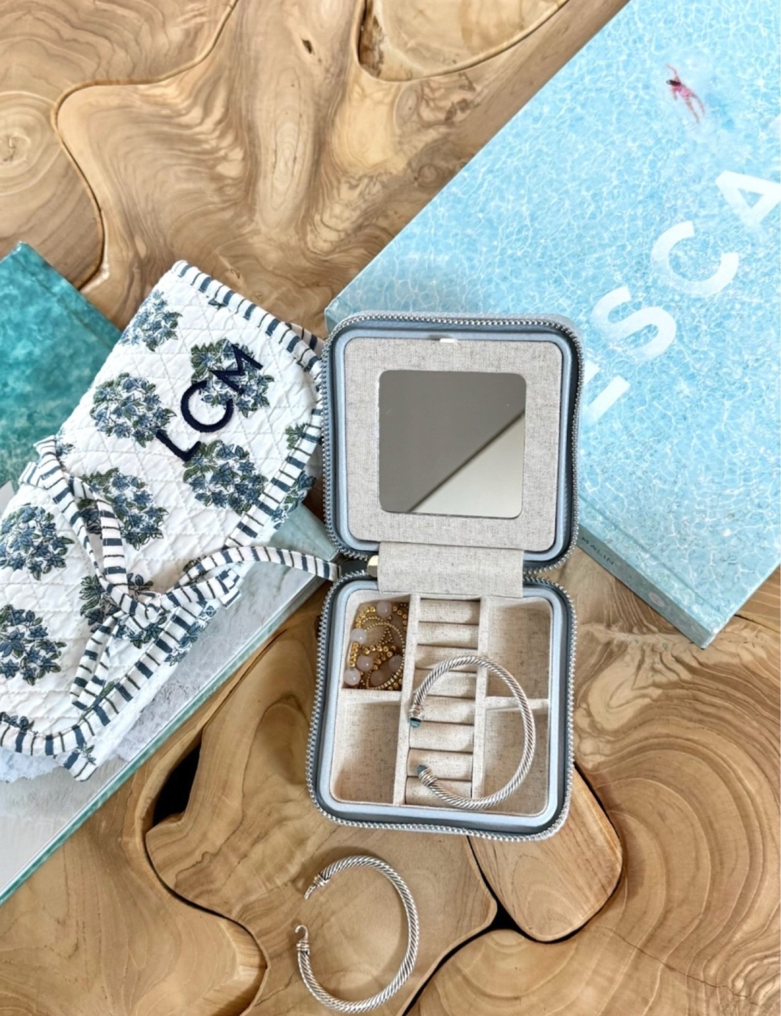 This jewelry case is a need for traveling! It keeps all my jewelry organized and safe! I love this for upcoming summer trips or a thoughtful gift!

#LTKmomlife