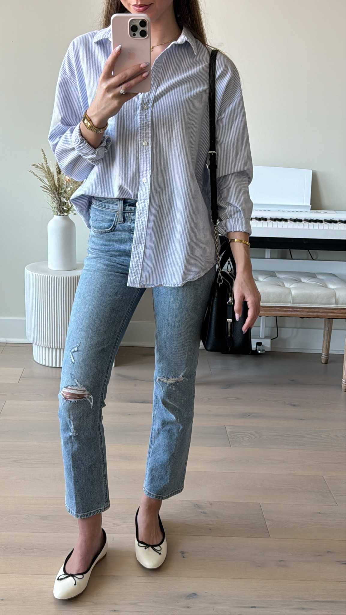 Running errands ootd 🛍️🫶🏼🥿

#LTKstyletip #LTKSeasonal #LTKfindsunder50