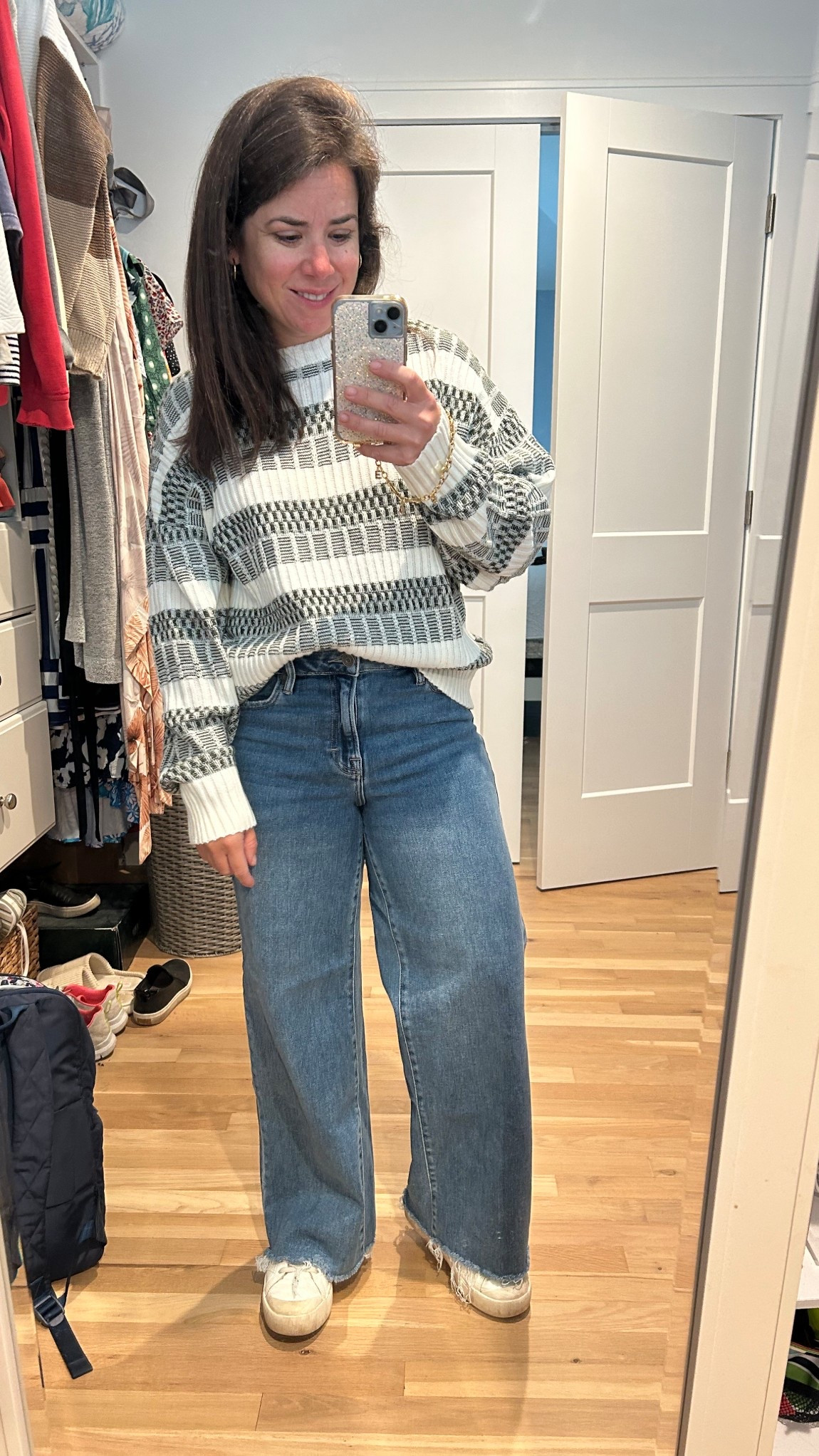 Are you team wide leg denim? I wasn’t until I tried these jeans a few years ago 🙌 Paired with a knit top and some platform sneakers- this look is cute, casual and comfortable for everyday. 

Similar items are listed below ⬇️ 

#LTKPetite #LTKStyleTip