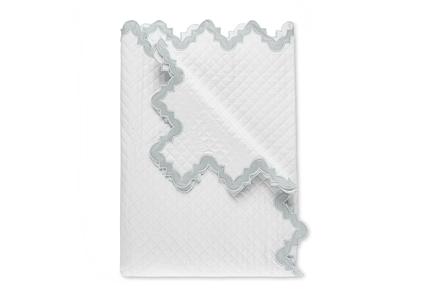Aziza Matelassé Coverlet | Matouk