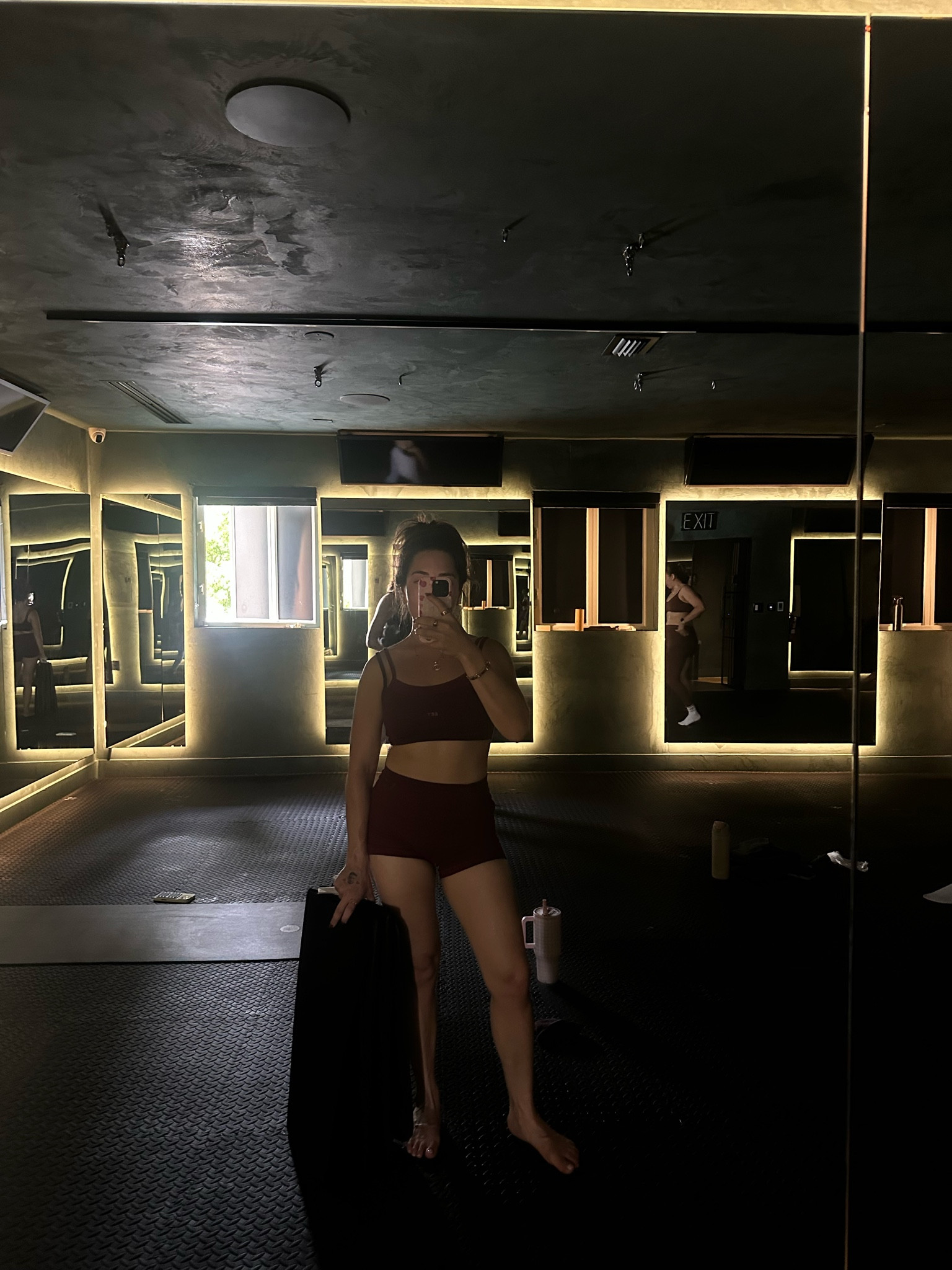 New SET active 🌚

#LTKActive