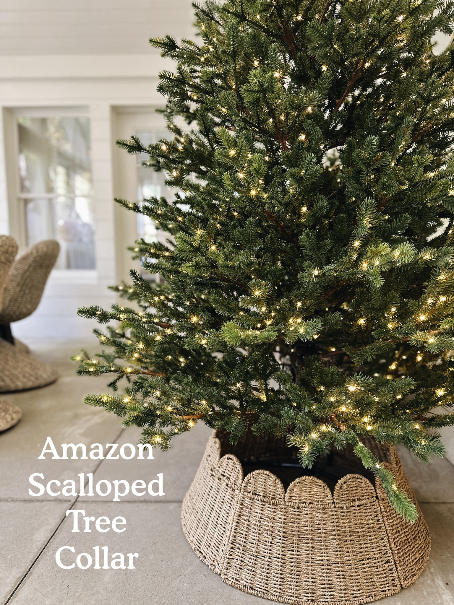 This scalloped tree skirt is better than expected!! So easy to put together and the quality is 10/10. Quick ship too! 

#LTKFindsUnder50 #LTKHome #LTKHoliday