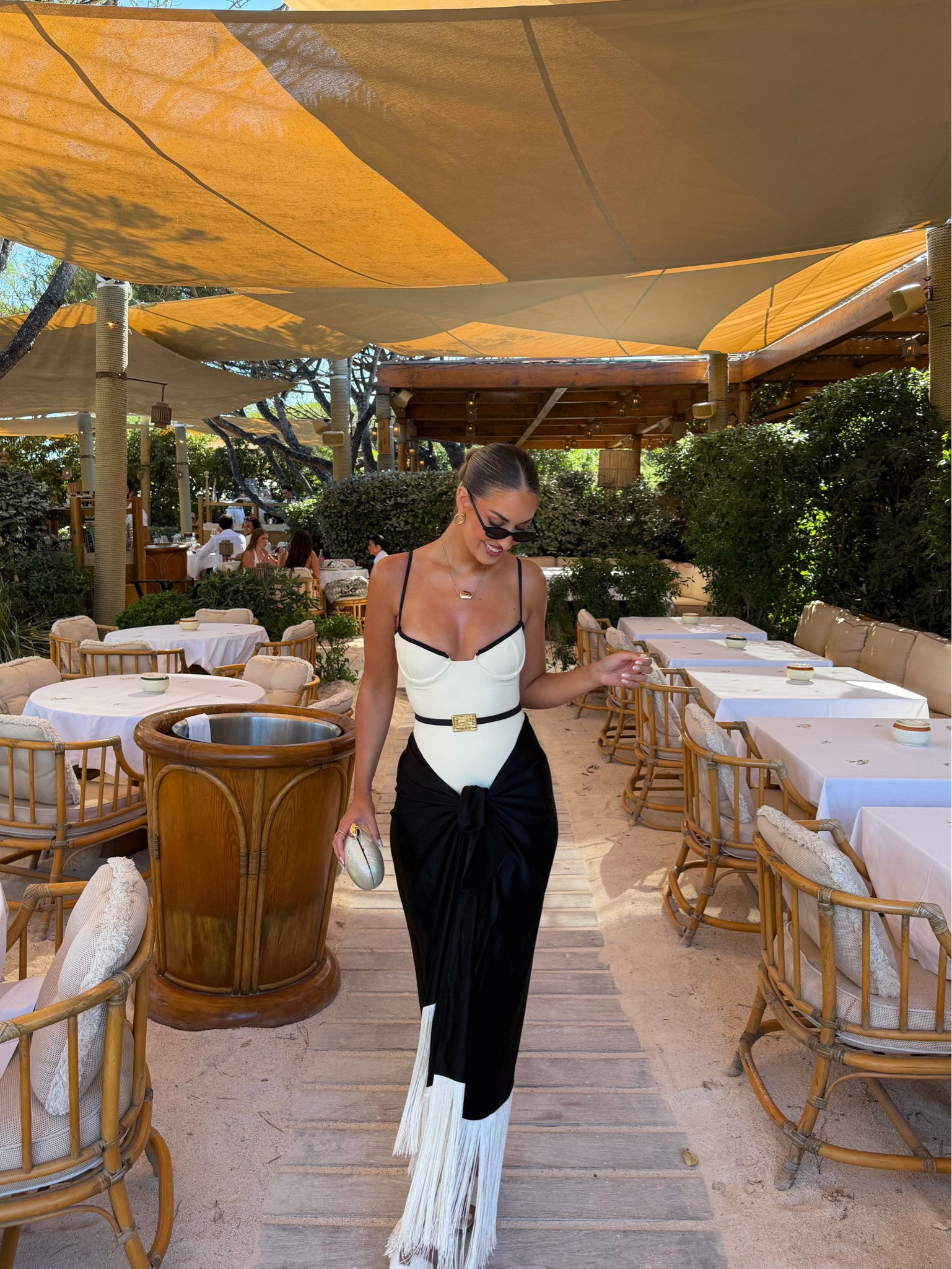 Beach club outfit 