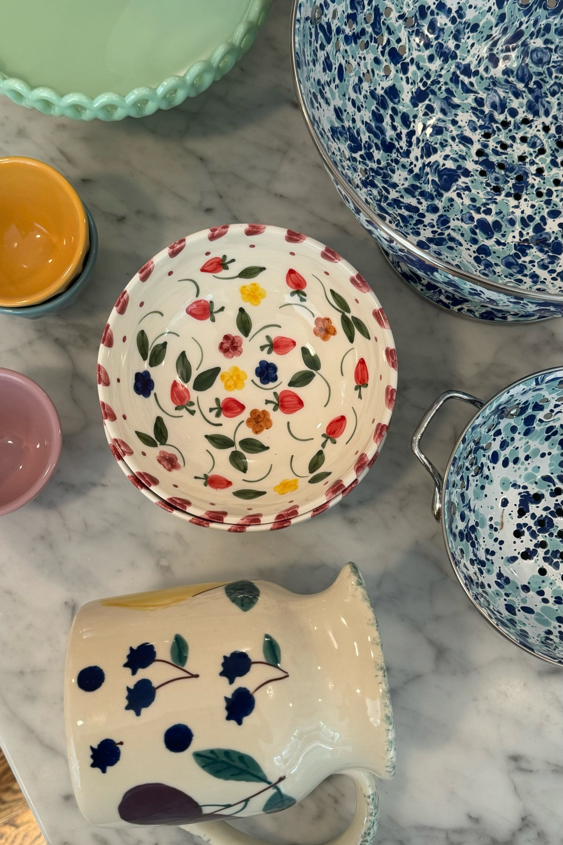 Cute kitchen things

#LTKfindsunder100 #LTKSeasonal #LTKhome