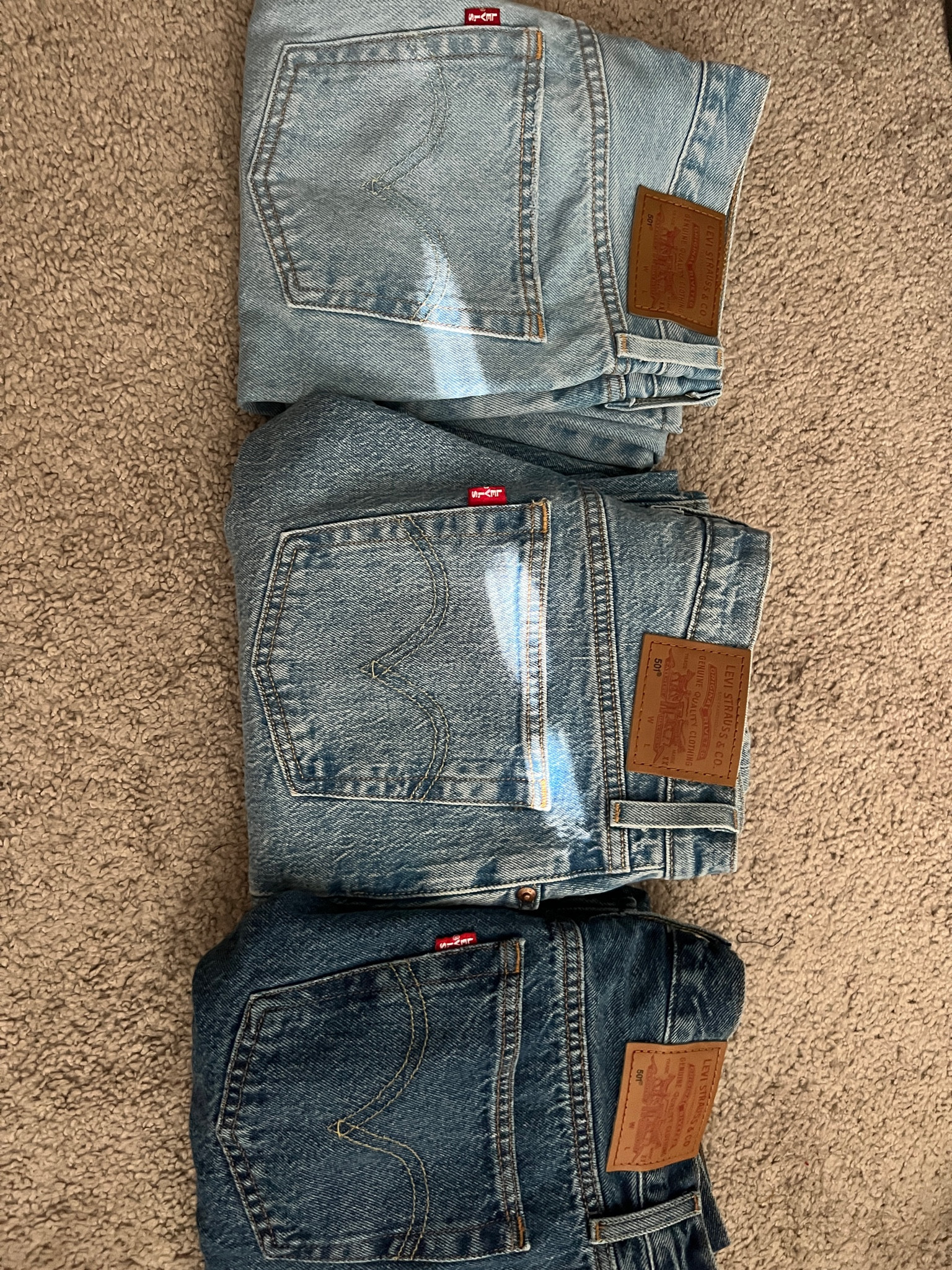 Hold grail Levi’s on sale 

#LTKsalealert #LTKfindsunder100 #LTKCyberWeek