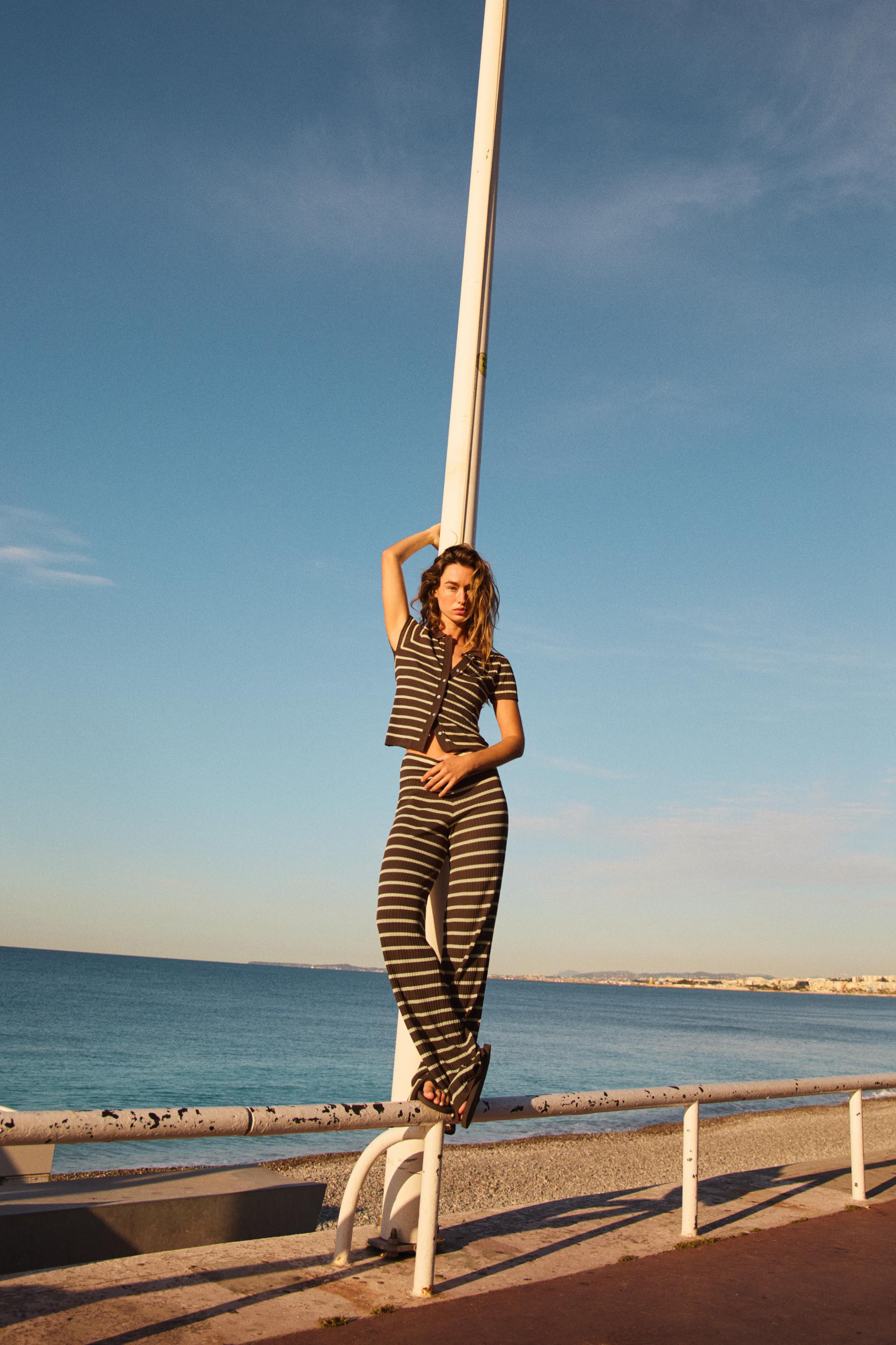 STRIPED POLO NECK TOP | Zara US