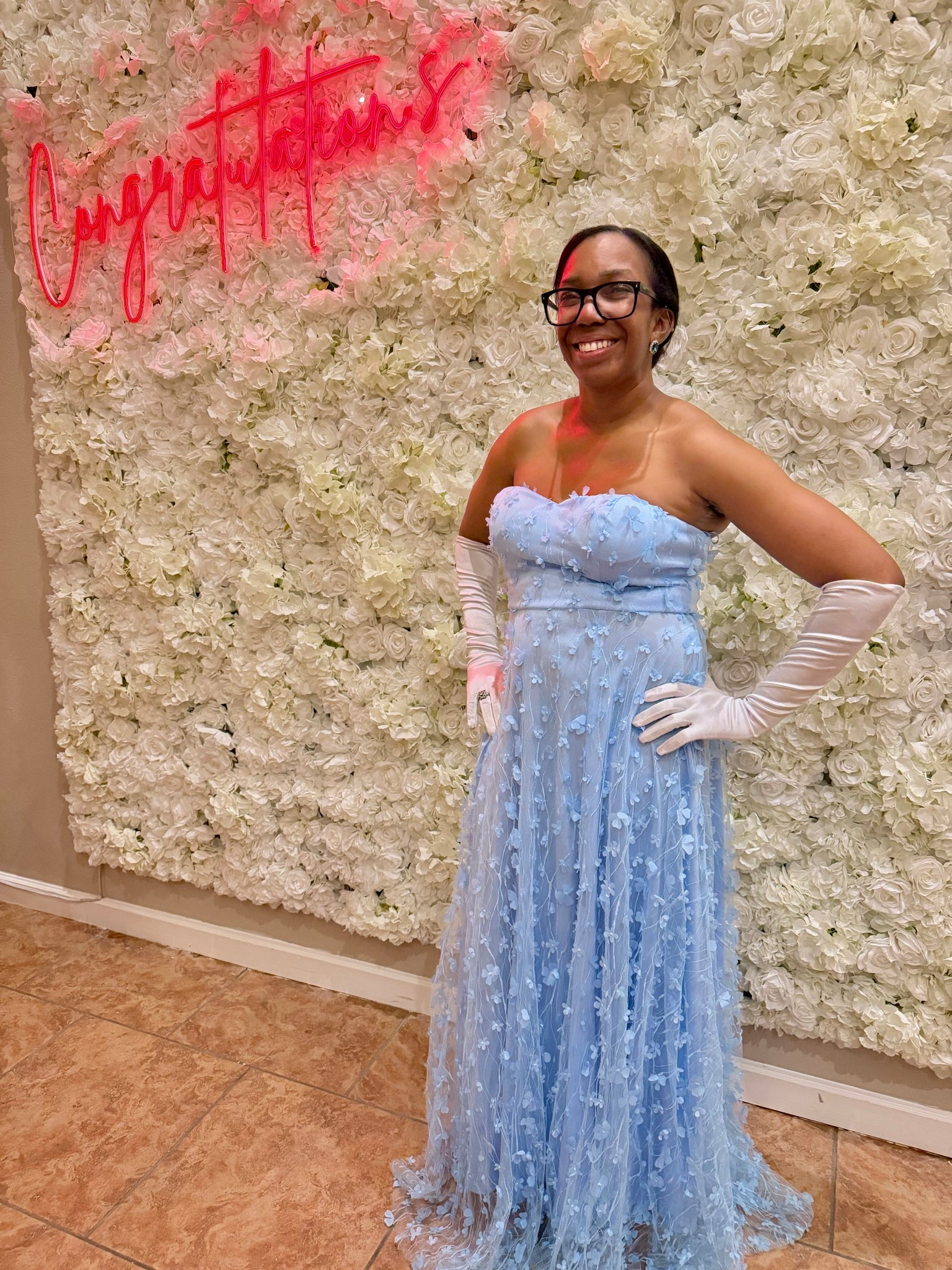 If you need a pretty blue floral for events, photos, or date night, this one is it. 💙🌼 Shop the outfit on LTK.

#LTKValentine #LTKWedding