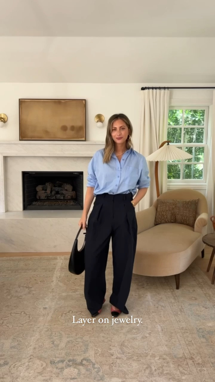 Outfit Formulas I Love: Oversized Proportions 🤍

#LTKVideo #LTKStyleTip