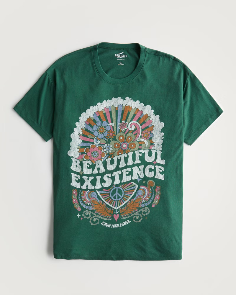 Women's Oversized Print Graphic Dad Tee | Women's Tops | HollisterCo.com | Hollister (US)