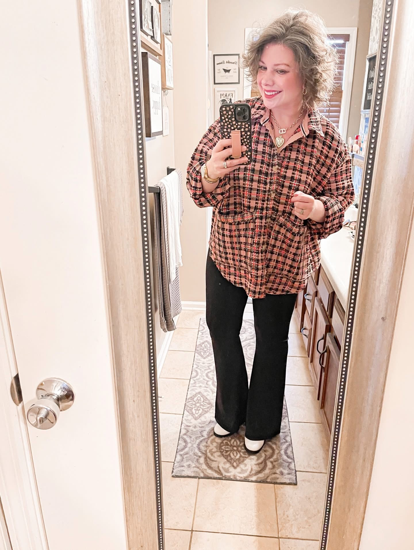 Cute + casual Valentine’s Day fit. 🩷
•
•
I LOVE my Walli Cases! #mywallicase
Shop with the link below and use code ‘simplysweet’ to SAVE! ✨ 🛍️ 🔗 ⬇️ 
-
🔗 https://wallicases.com/?rstr=48227


#LTKootd #LTKdayinmylife #LTKOver40