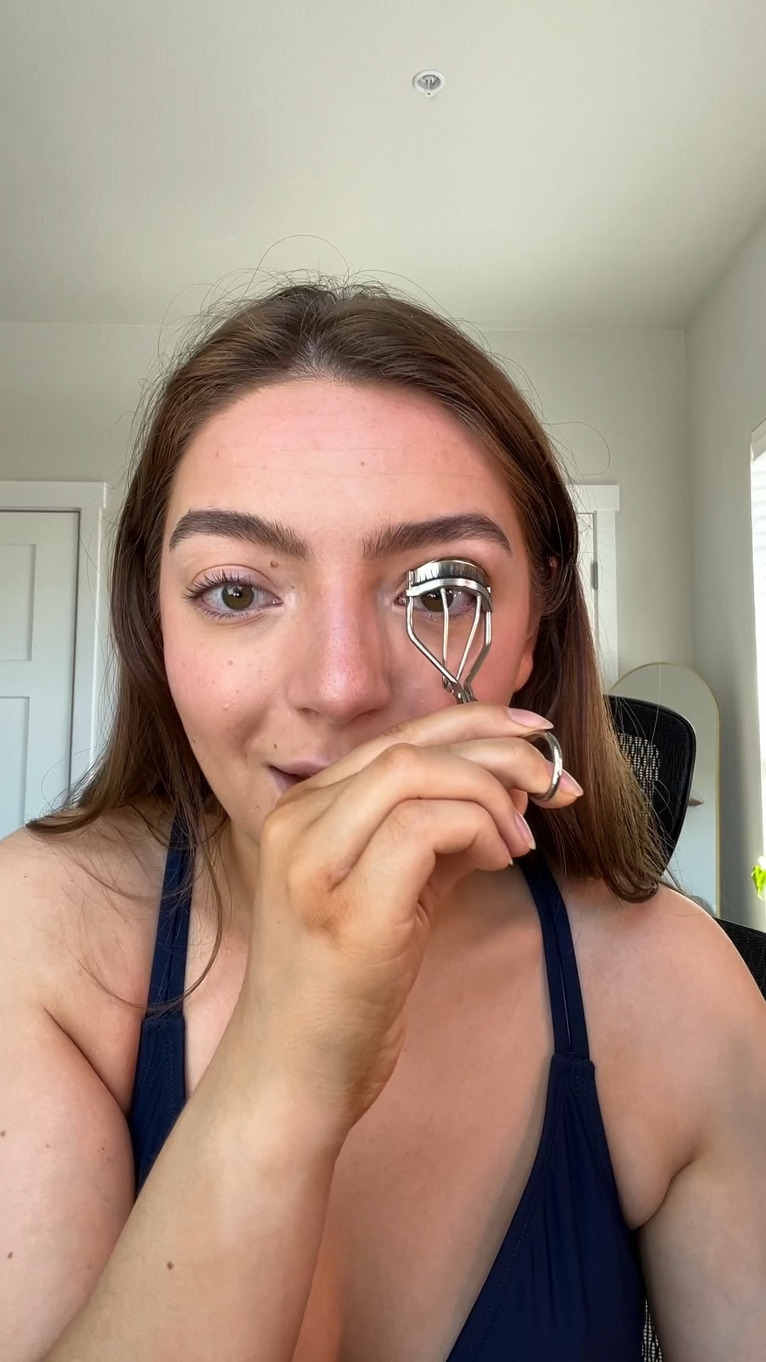 Comment “🫠” if you struggle with your makeup running in the heat 🔥 

Try this heatproof, sweatproof  makeup tutorial next time youre headed out for a long-wear  natural summer makeup look! 

For more of a natural glowy makeup look, add a shimmery (not glittery) highlight to the high points of the face, and touch up throughout the day with a SPF setting spray (theyre usually glowy) 

To shop this look, it’s linked where it always is 🫶🏼

If youre looking for easy makeup tutorials, product reviews, everyday makeup ideas, skincare, or affordable makeup youve found the right place 🫶🏼  

My goal is always to use what we already have, keep it simple and approachable, and ON BUDGET, while expressing our creativity and feeling CUTE doing it ☺️ 

Using:
- @CōTZ flawless complexion tinted SPF 50 
- @Peaches & Cream setting powder and lip liner
- @essence cosmetics pure nude baked blush 
- @Maybelline New York lasting fix setting spray 
- @Tower 28 Beauty lip jelly 
- @jane iredale lip drink spf 25 

#beauty #beautywithphia #makeup #naturalmakeup #summermakeup #makeuptutorial  #beginnermakeup 

#LTKBeauty #LTKFindsUnder50 #LTKVideo