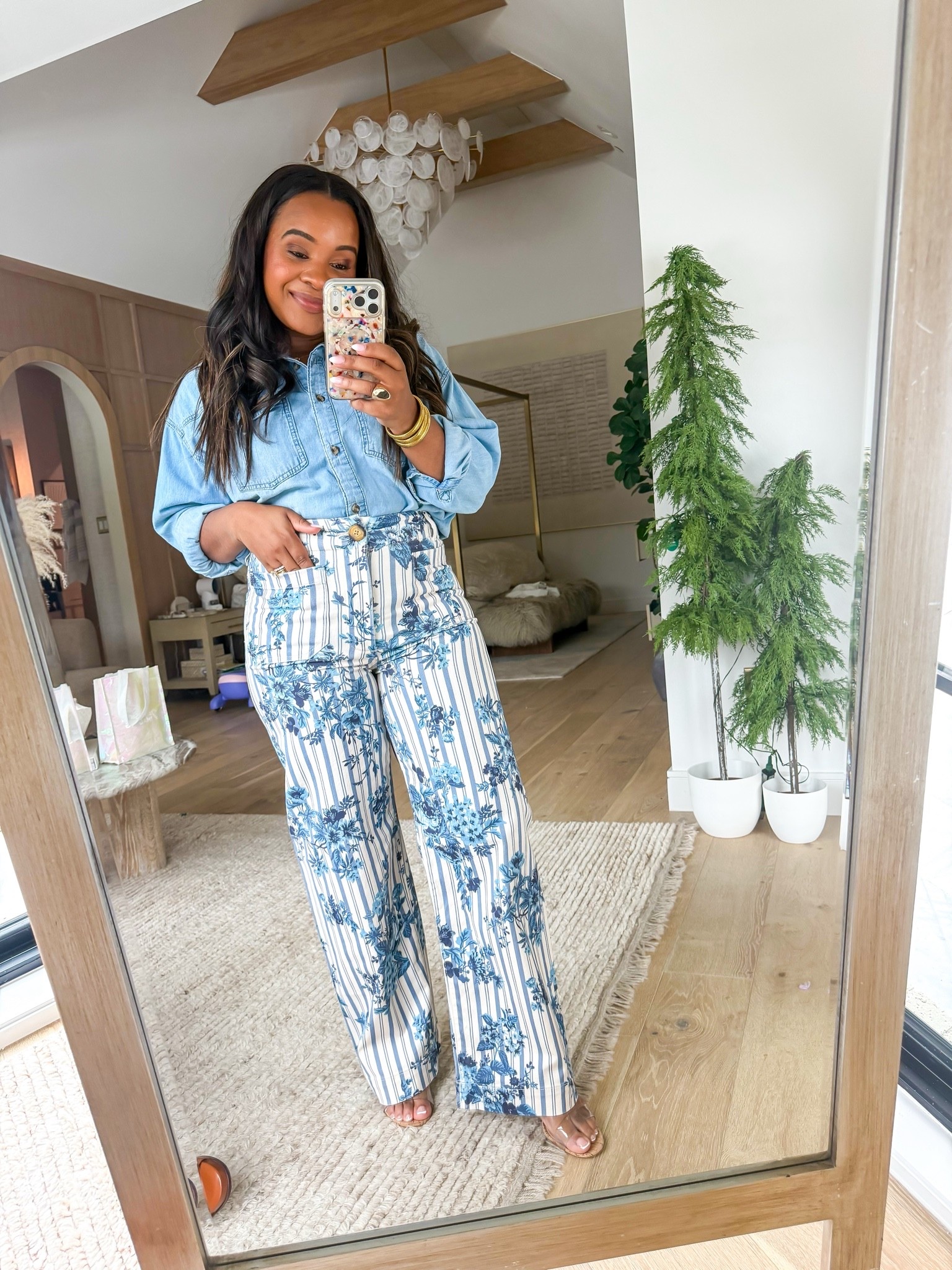 Jeans you’ll have in your closet for years! 🤩 Use code TARYNN20 for 20% off!

#LTKgrwm #LTKootd #LTKMidsize