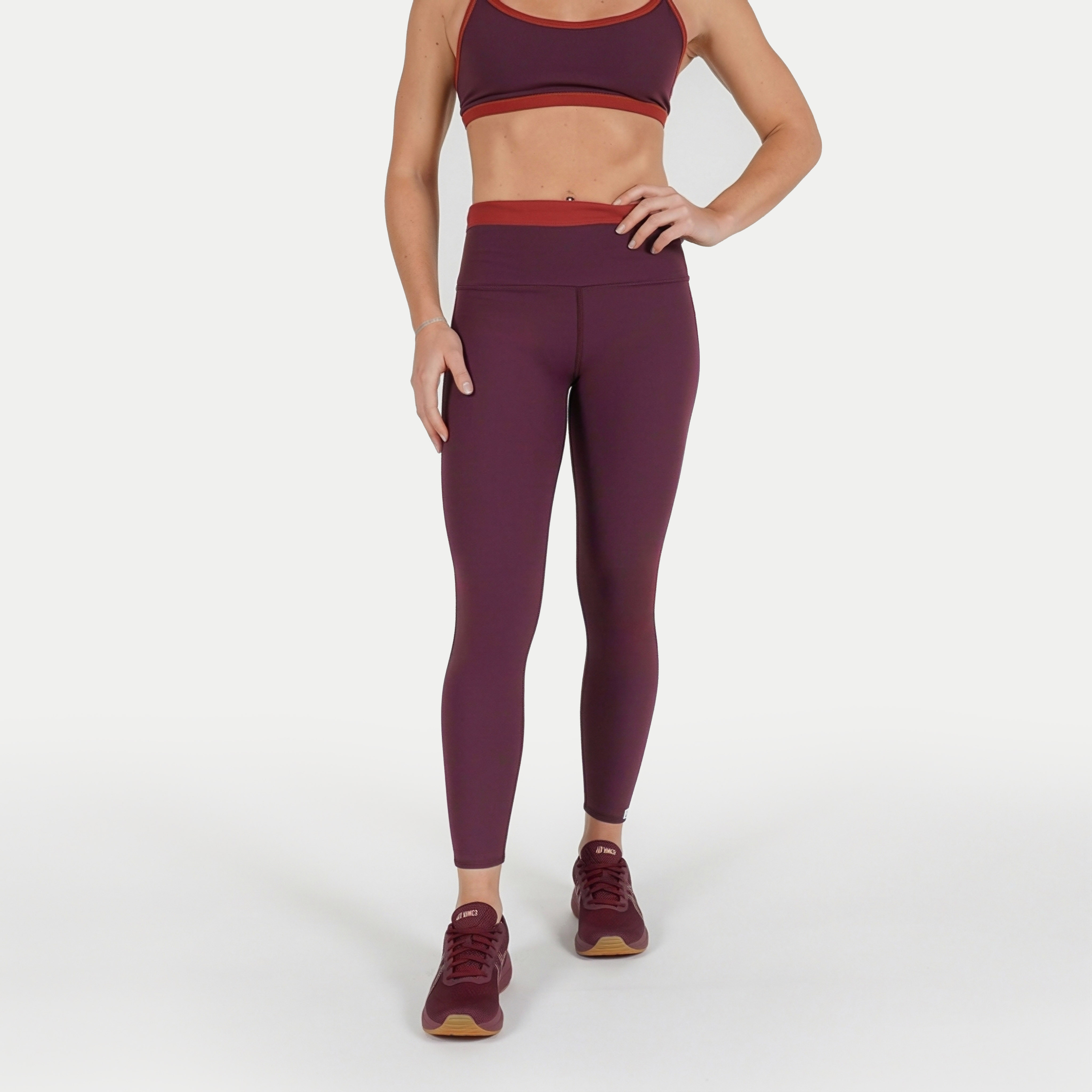 Bliss Outline Legging x Sophie Greene | Greatly & Co. | Made In The USA Activewear | Greatly & Co.