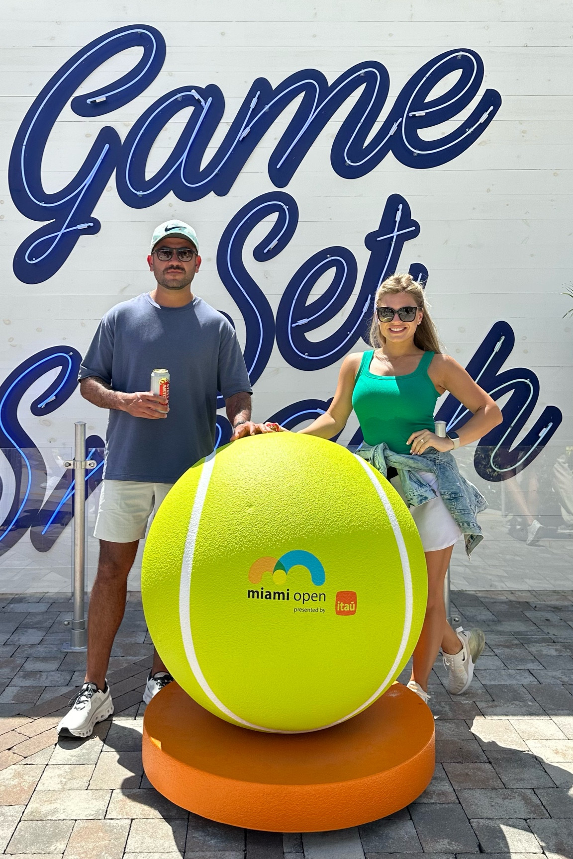 Miami open, tennis outfit, stadium bag 