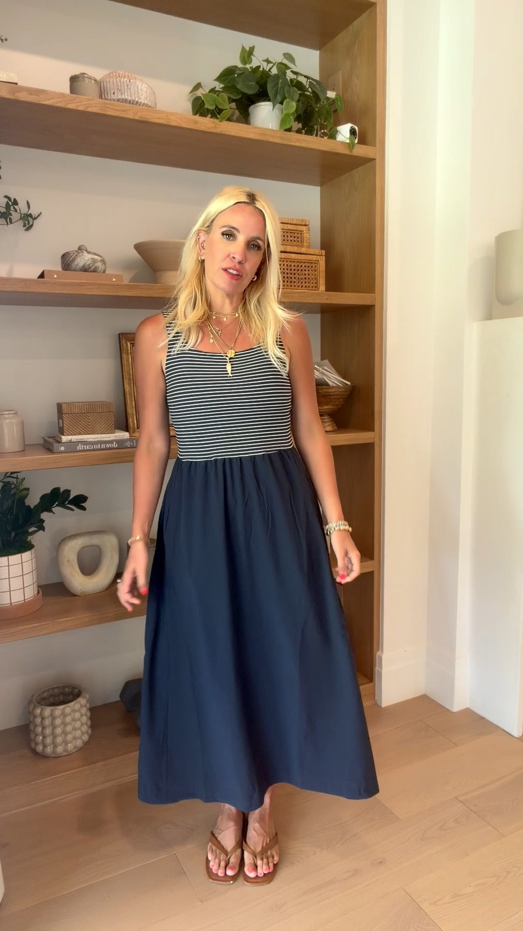 This dress has a shelf bra and is so flattering!

#LTKootd #LTKgrwm #LTKmomlife