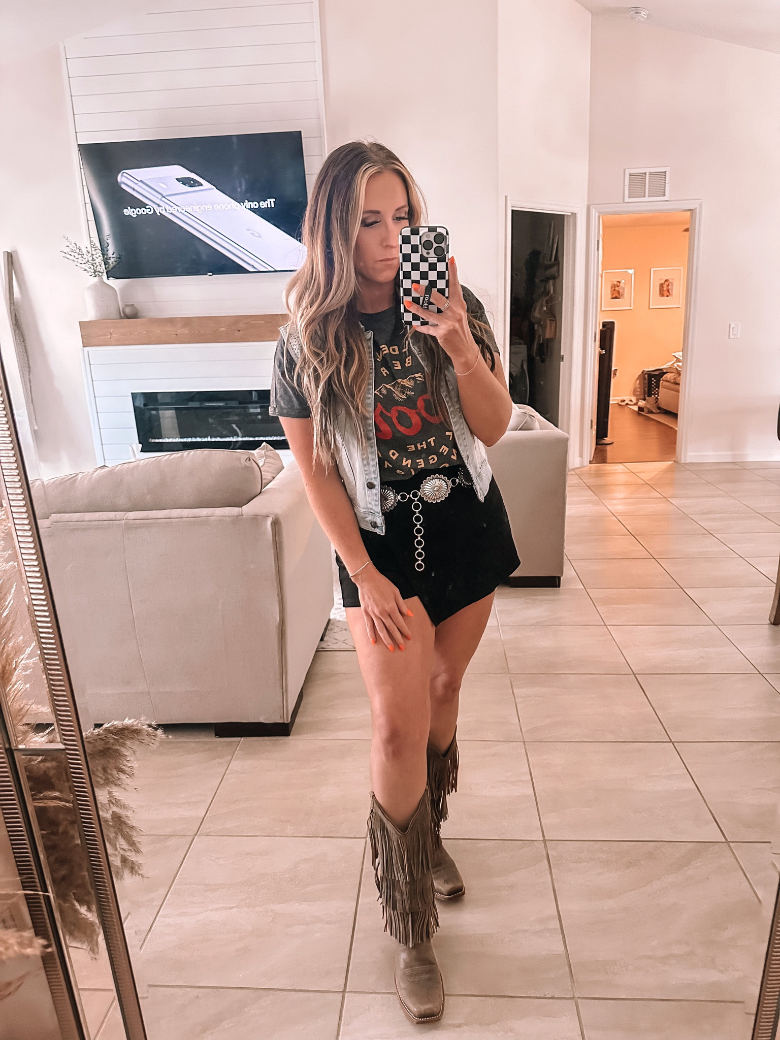 Country concert outfit linked! Boots are
old but they are Twisted X 
Amazon
Country Concert
Western Fashion

#LTKunder50 #LTKunder100 #LTKstyletip