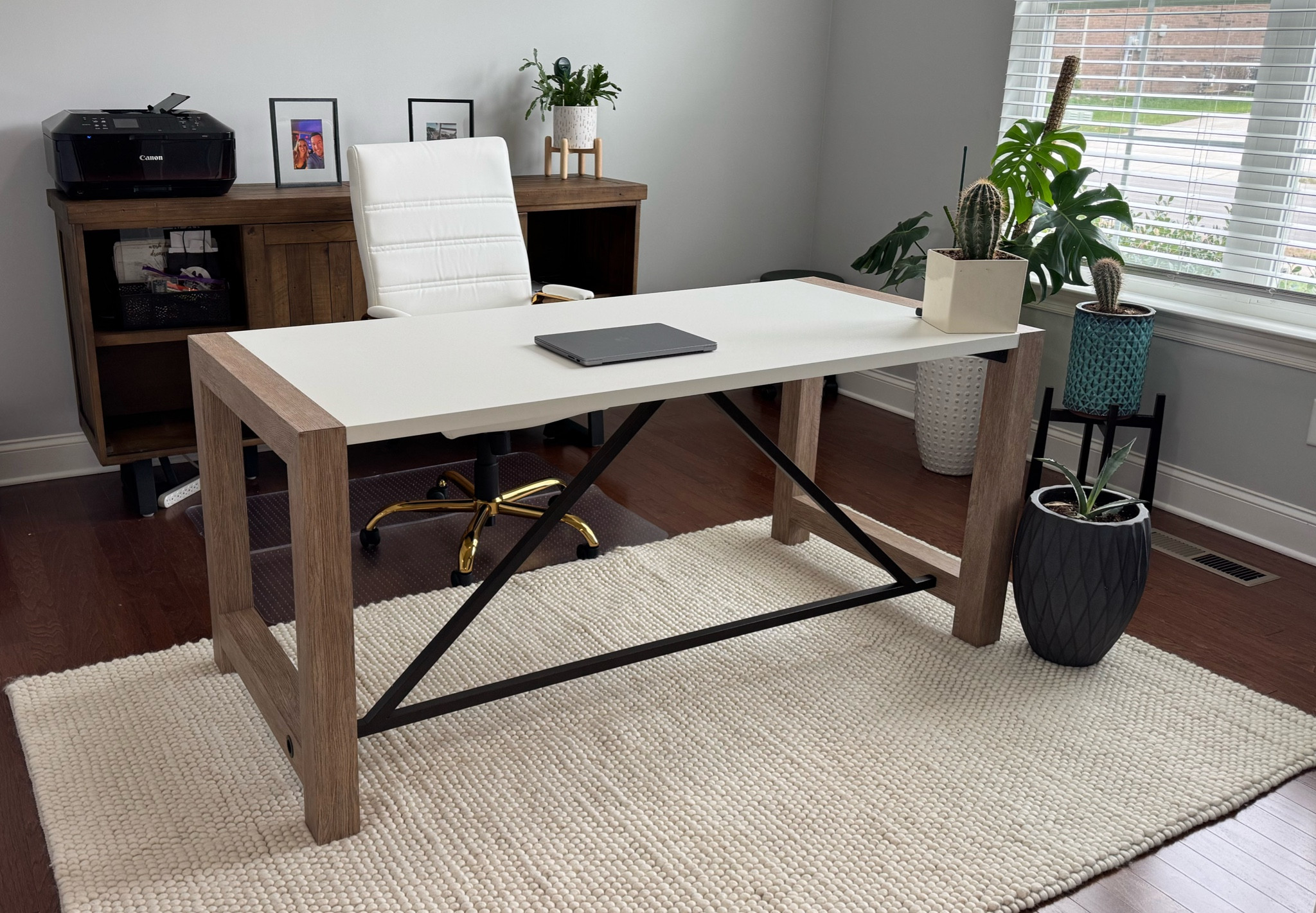 Now this is a home office vibe. So happy with how this turned out  

#LTKSaleAlert #LTKFindsUnder100 #LTKHome